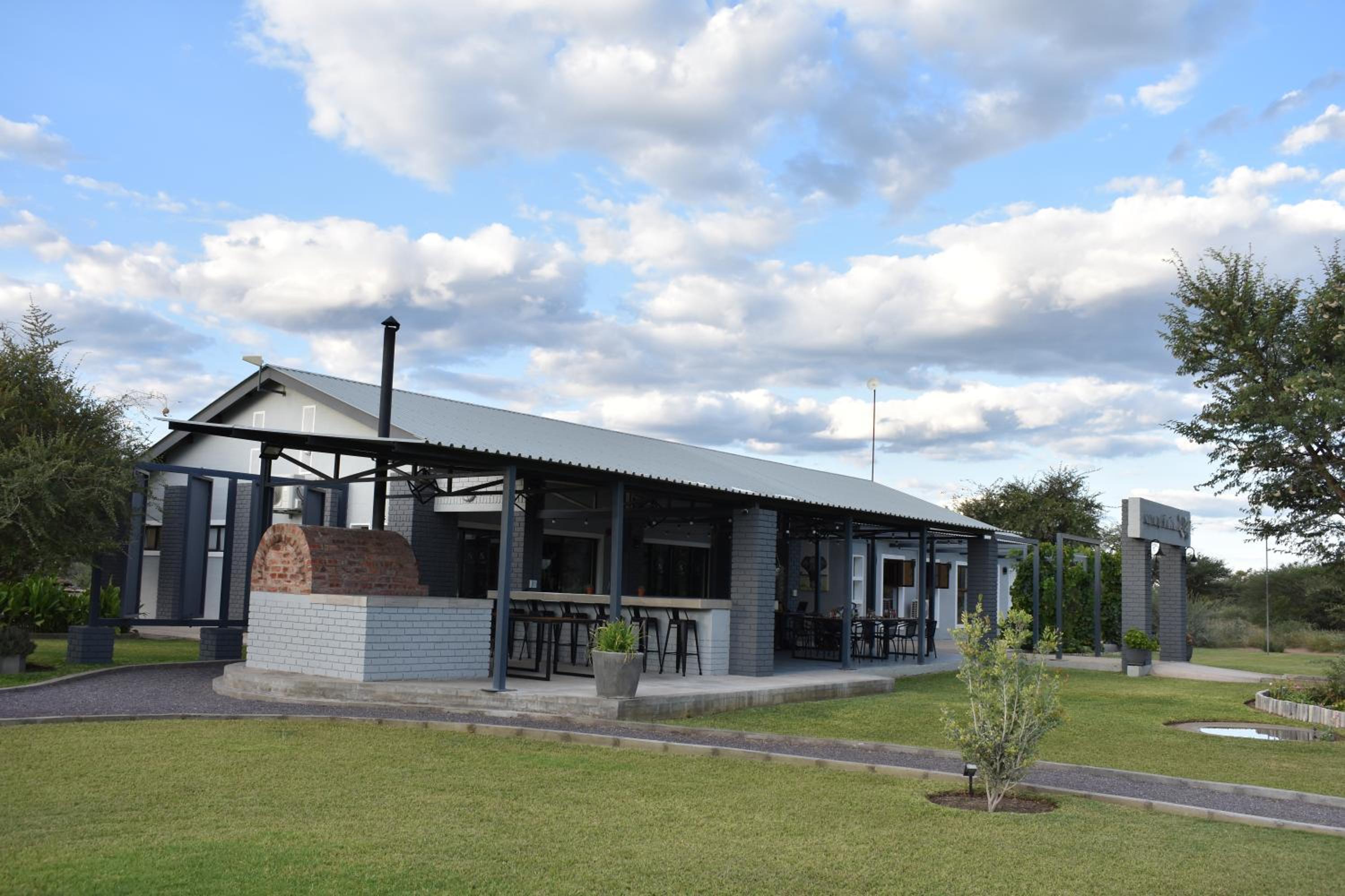 Symponia Guesthouse