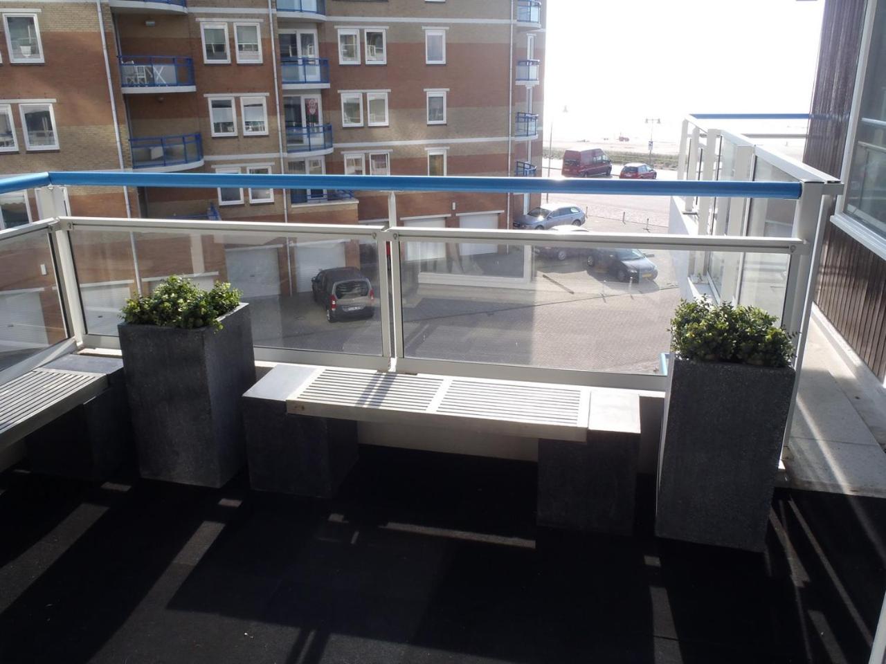 Sterflat 83 view 3