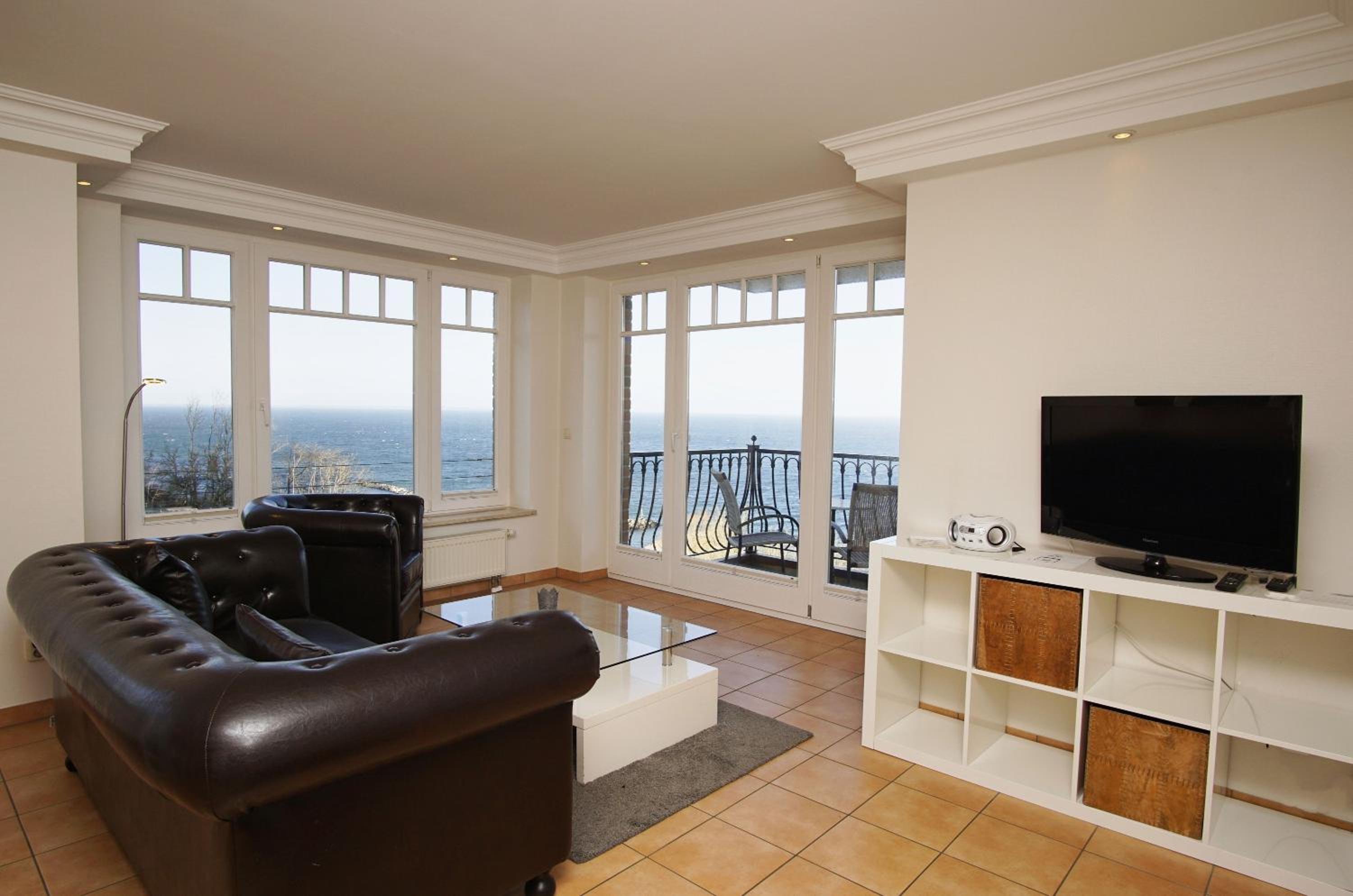 Ferienwohnung mit traumhaftem Meerblick - Haus am Meer FeWo 05