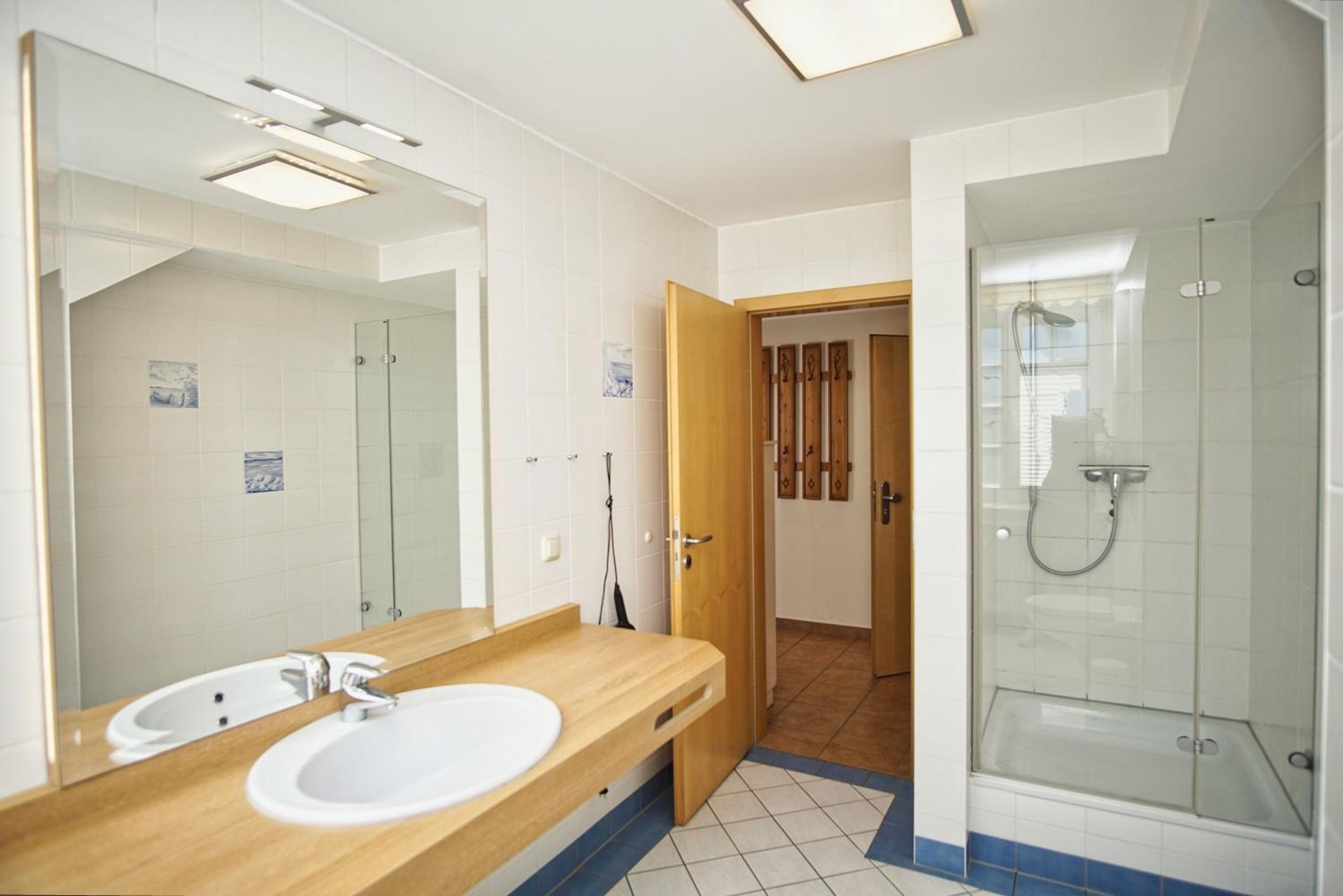 Ferienwohnung mit traumhaftem Meerblick - Haus am Meer FeWo 05