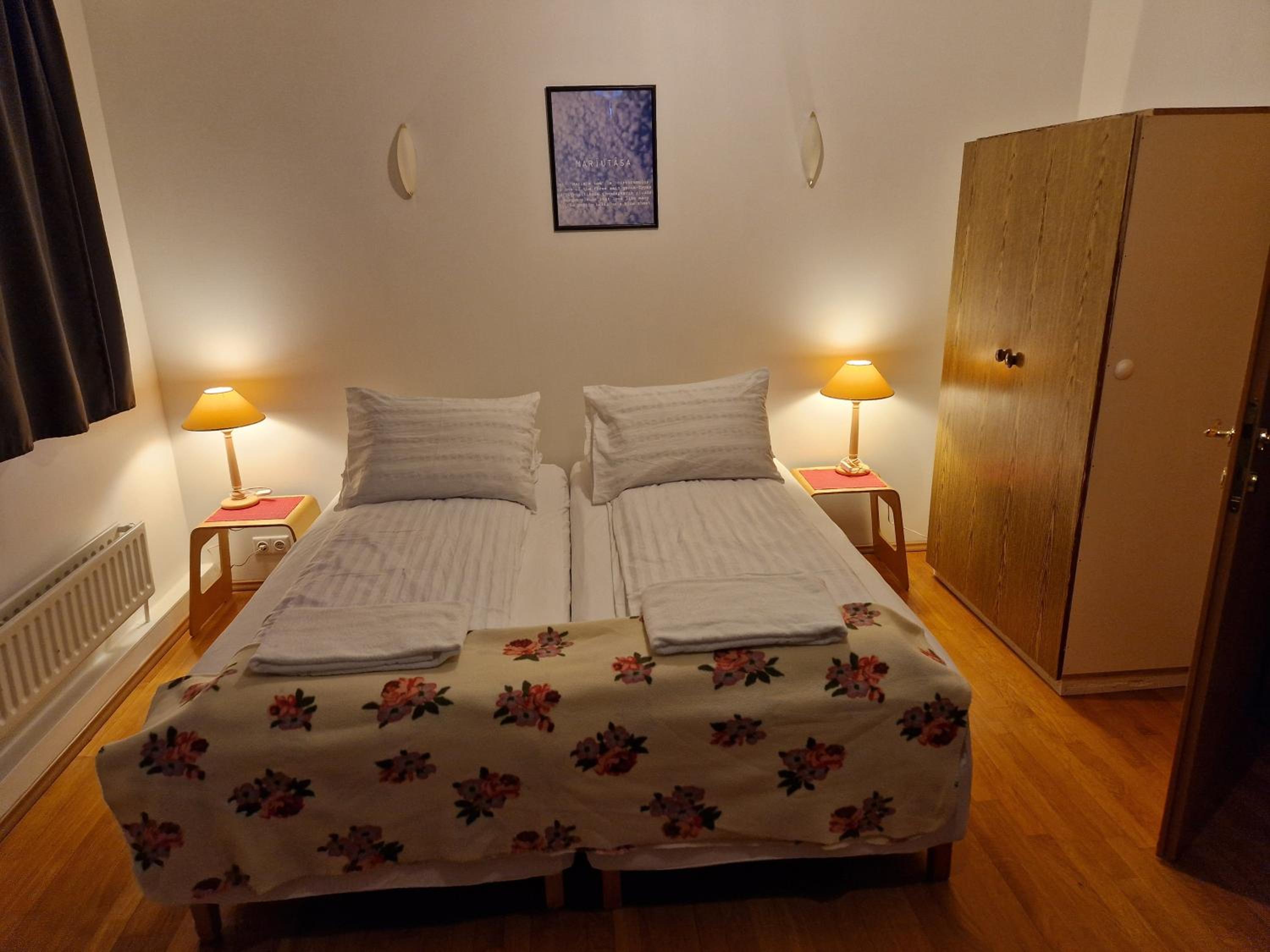 Gauksmýri guesthouse lodge
