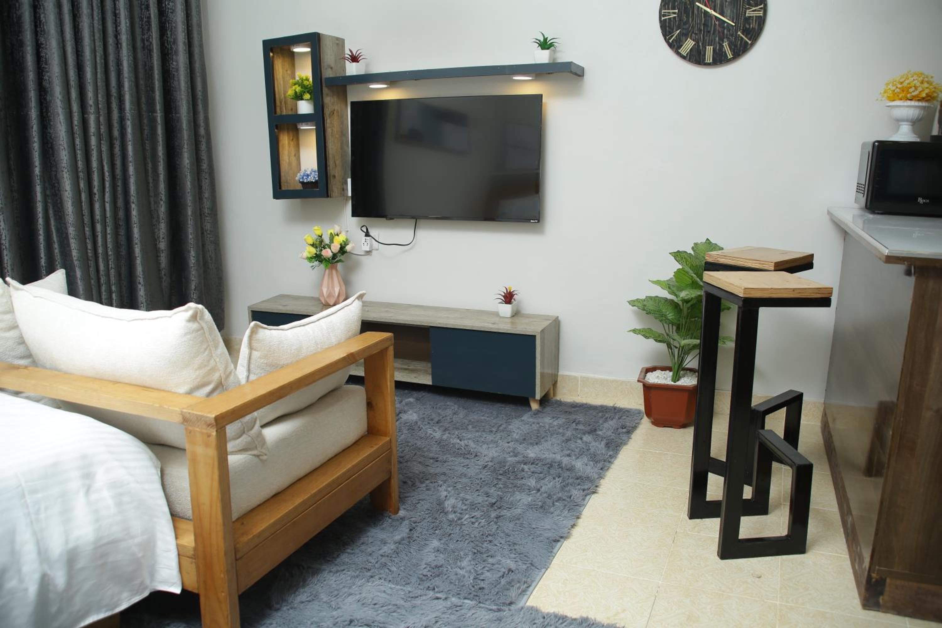 Photo 12