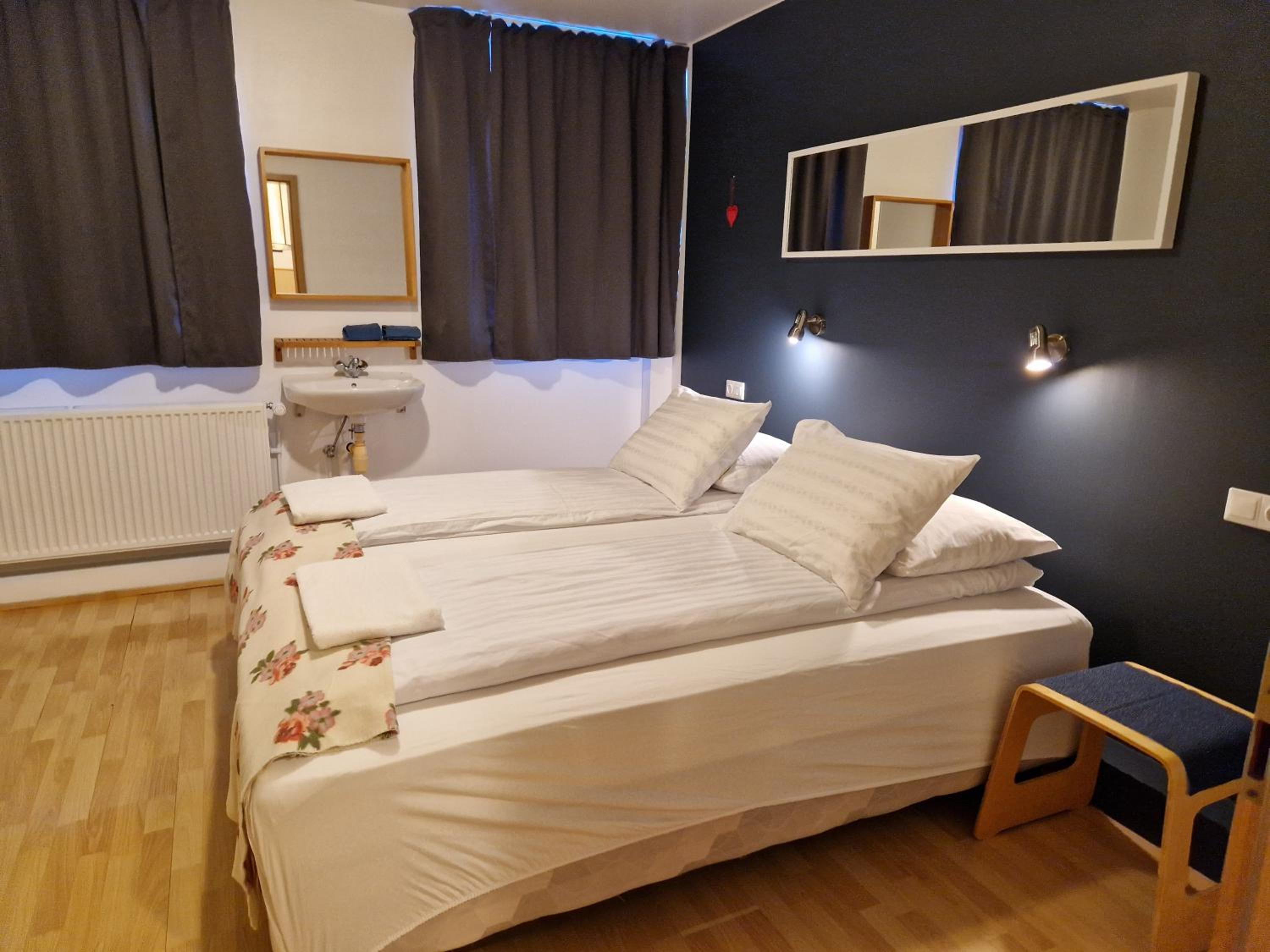 Gauksmýri guesthouse lodge