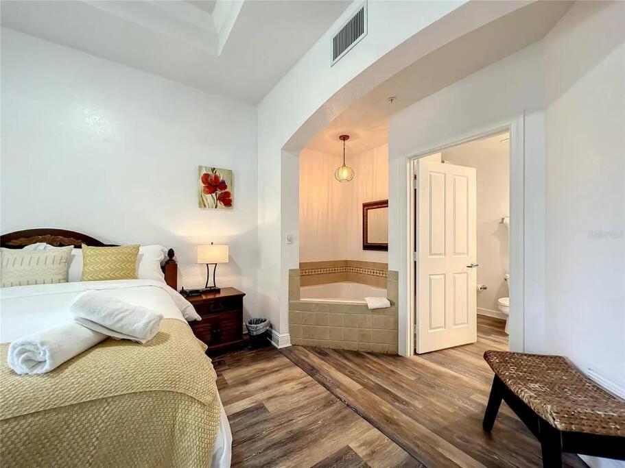 1300 · Seven Eagles at Reunion3 bed Condo