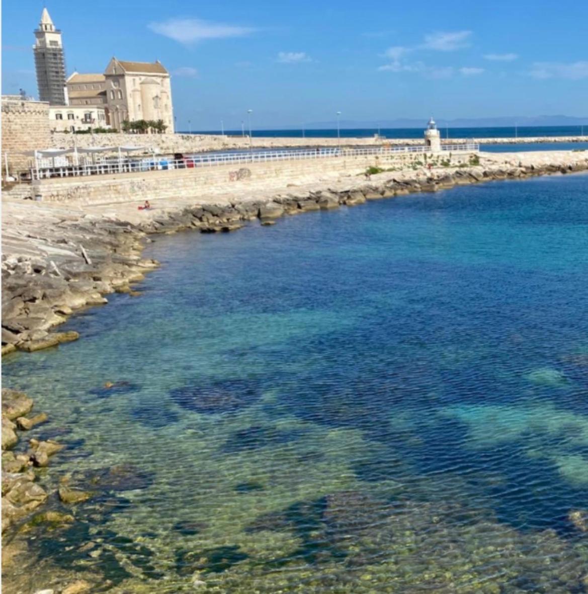 B&B Villa Mediterranea with private parking