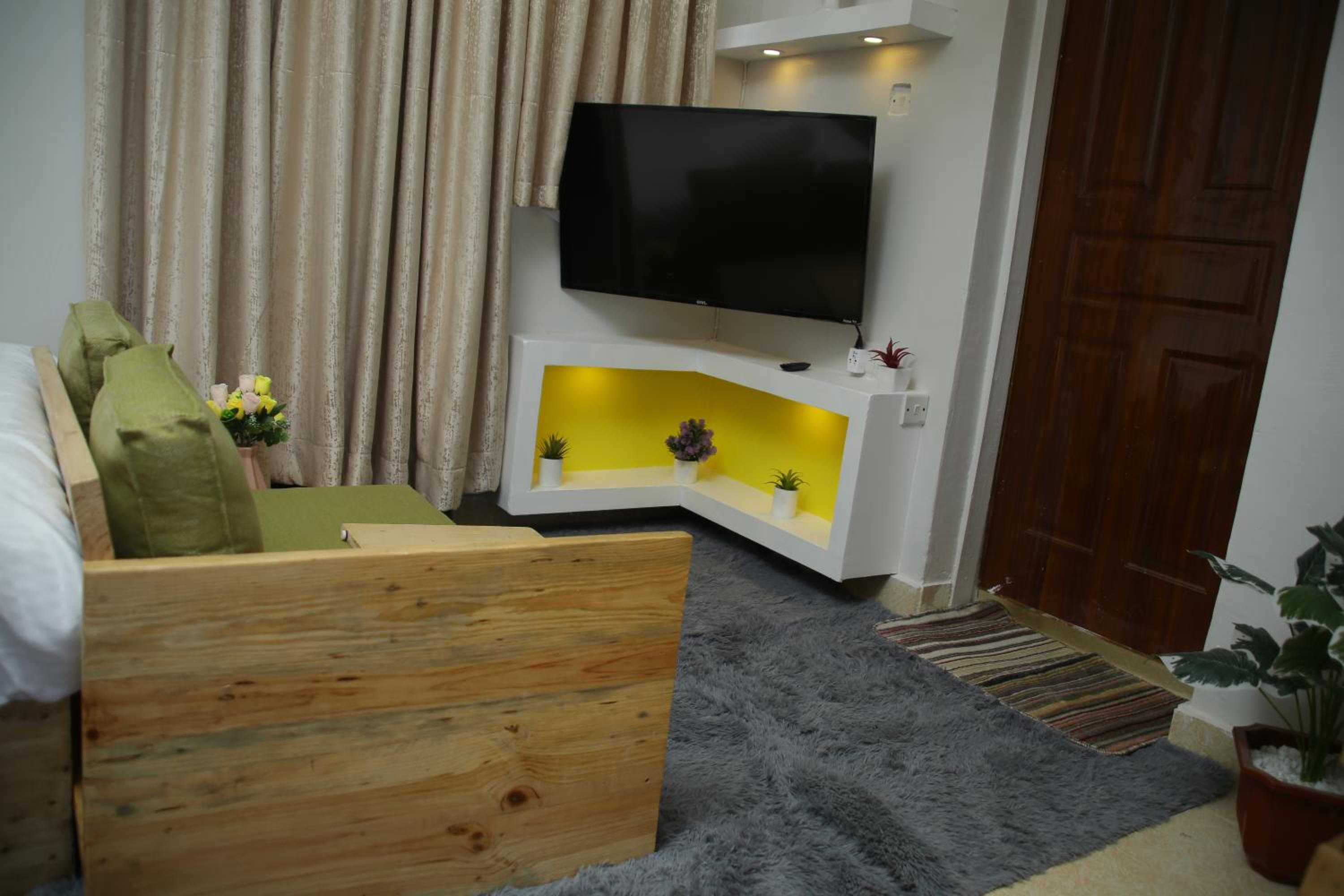 Enn lovely apartment 12 view 3