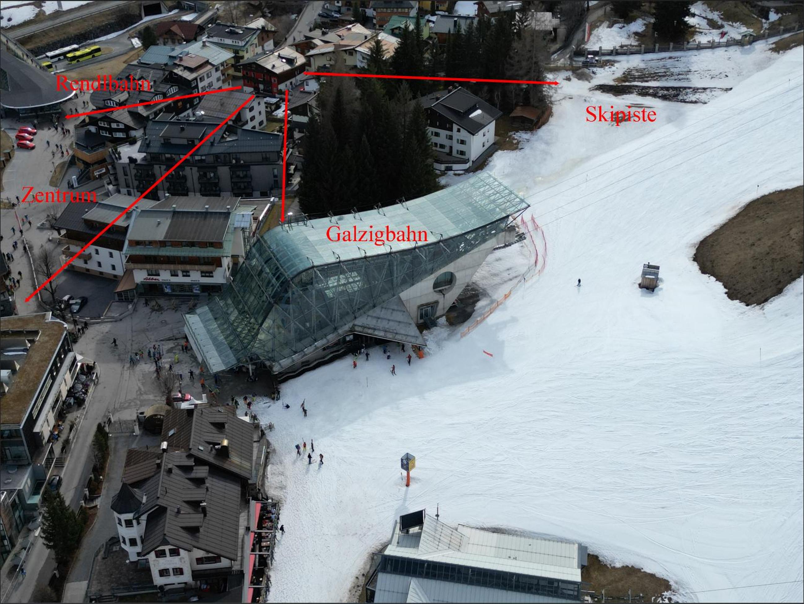 Chalet-Apartment für 9 bis 10 Personen zentral & ruhig 2 Min zur Galzigbahn Sankt Anton