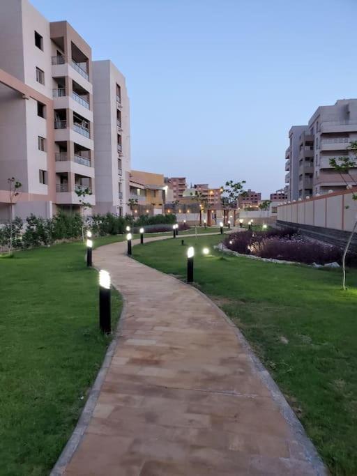 Stylish 3 bedroom apartment close to the Pyramids and Grand Egyptian Museum