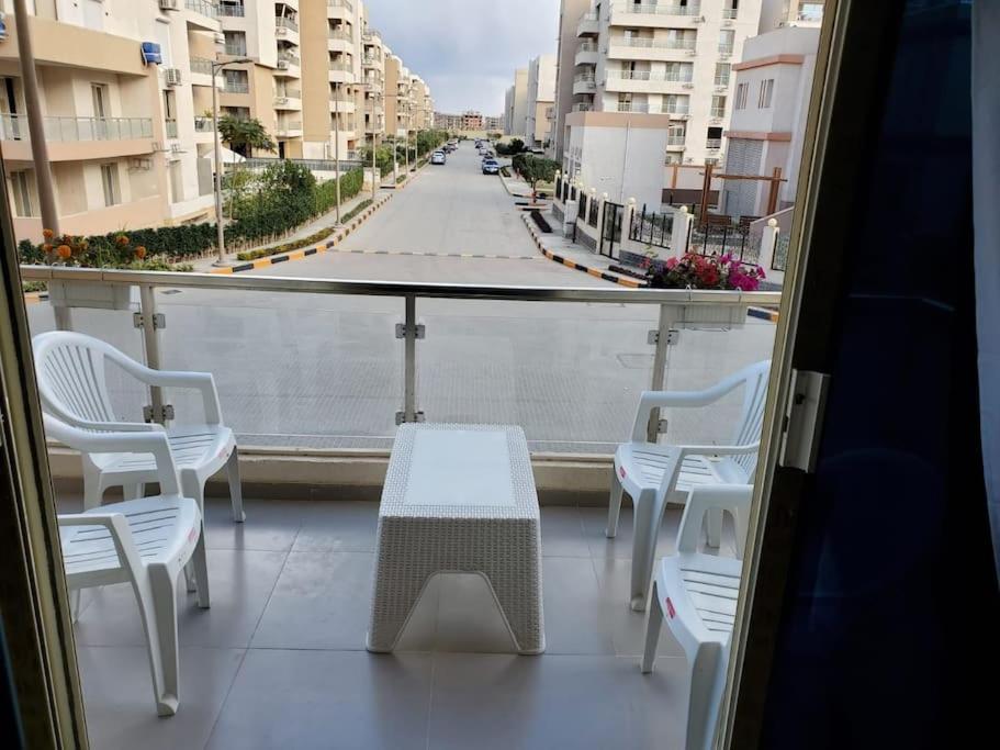Stylish 3 bedroom apartment close to the Pyramids and Grand Egyptian Museum