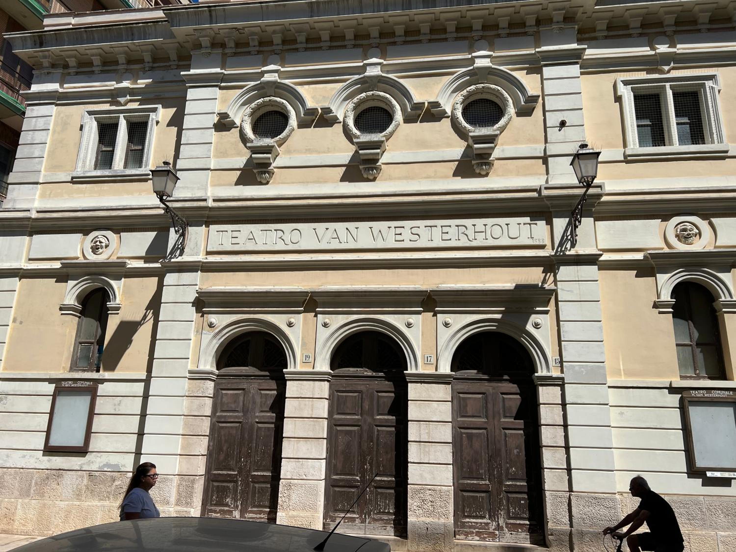 Photo 18
