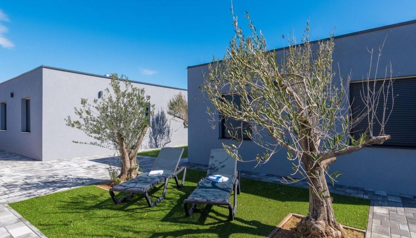 Nice Villa In Vir With Outdoor Swimming Pool, Wifi And 2 Bedrooms view 2