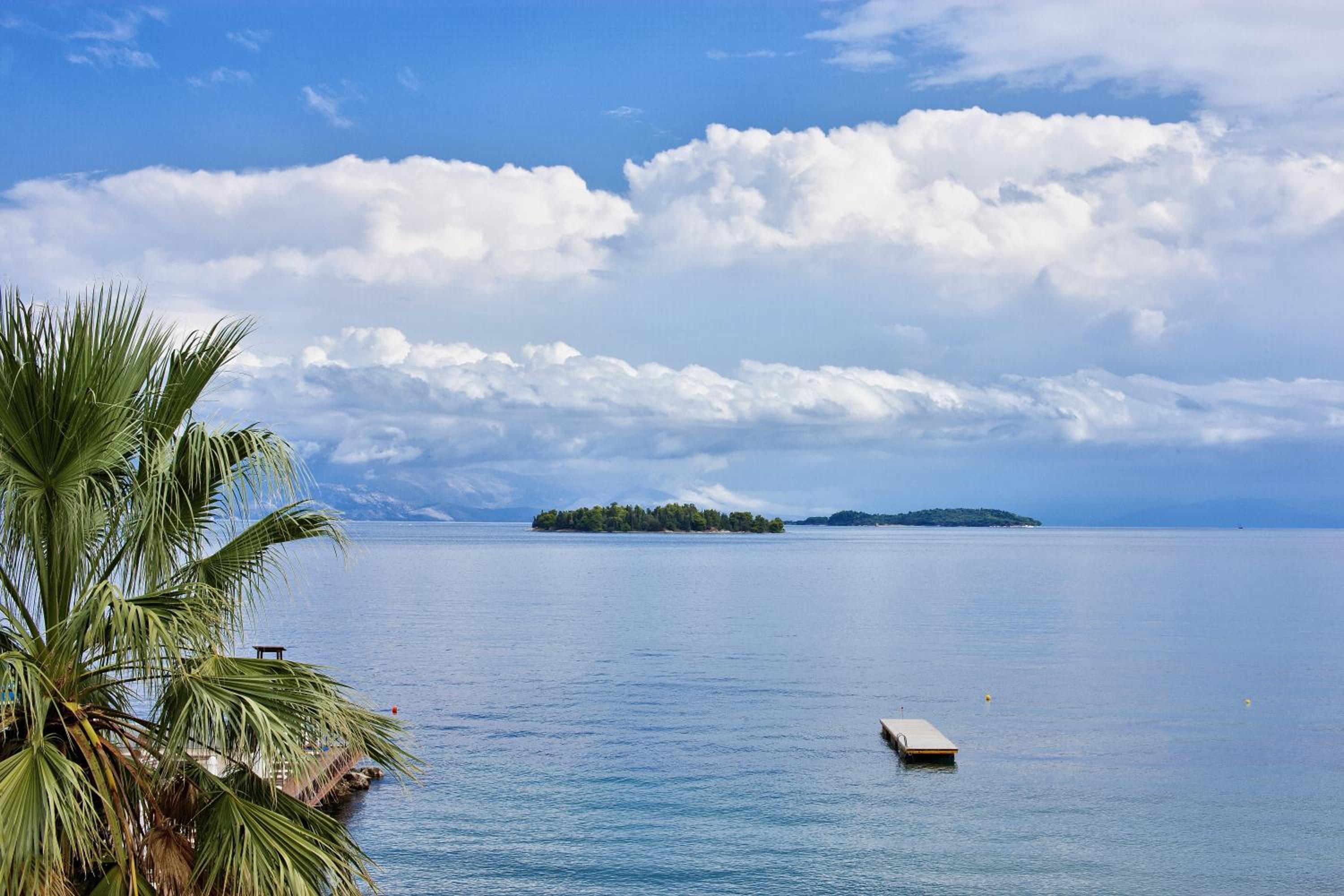 Kontokali Bay Resort & Spa