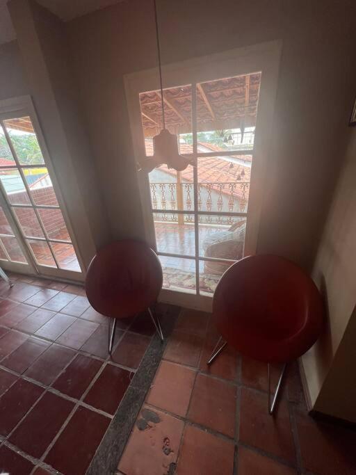 2 casas para famílias Cabo Frio para até 15 pessoas