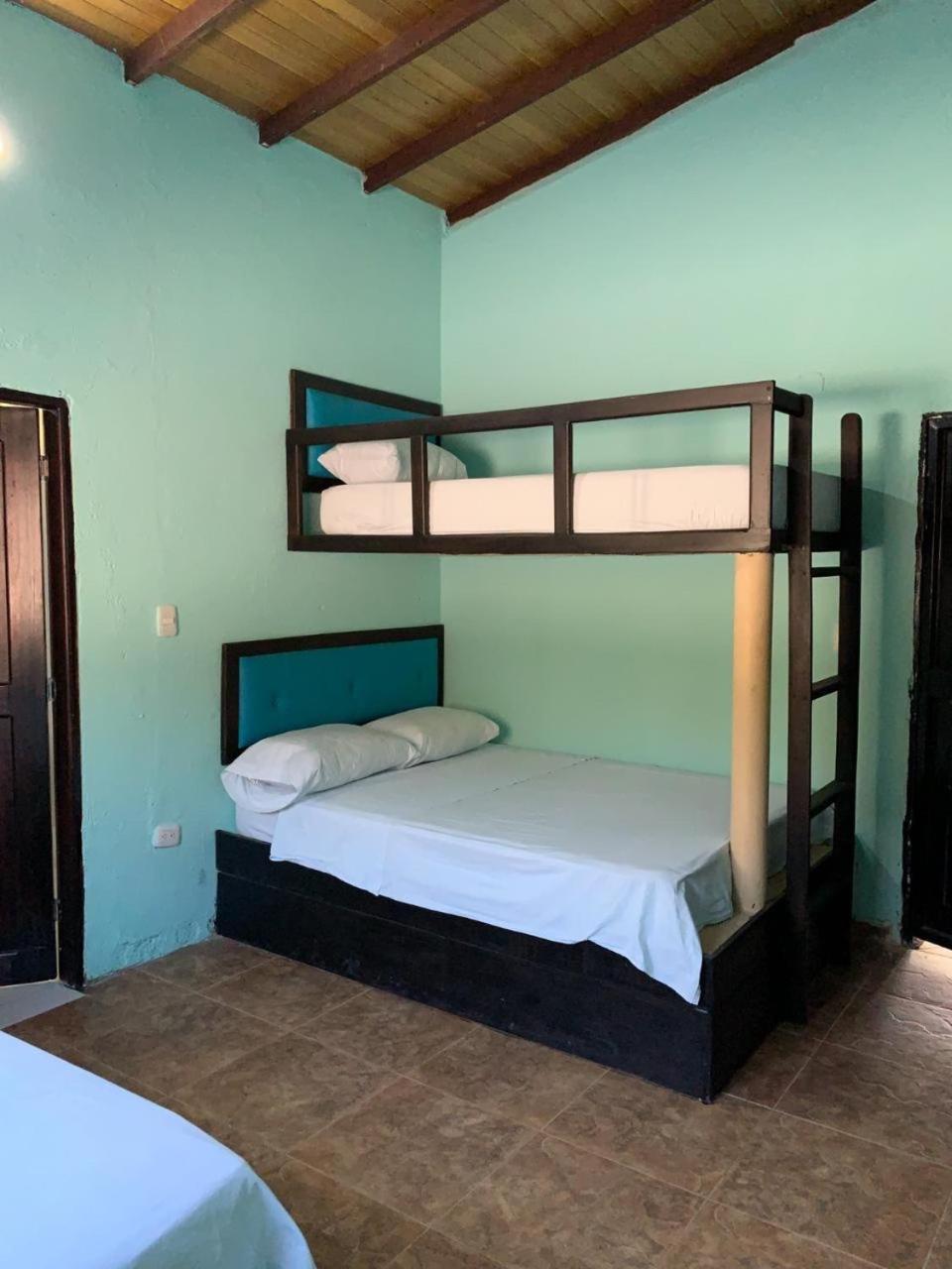 HOSTAL MARIA ISABEL