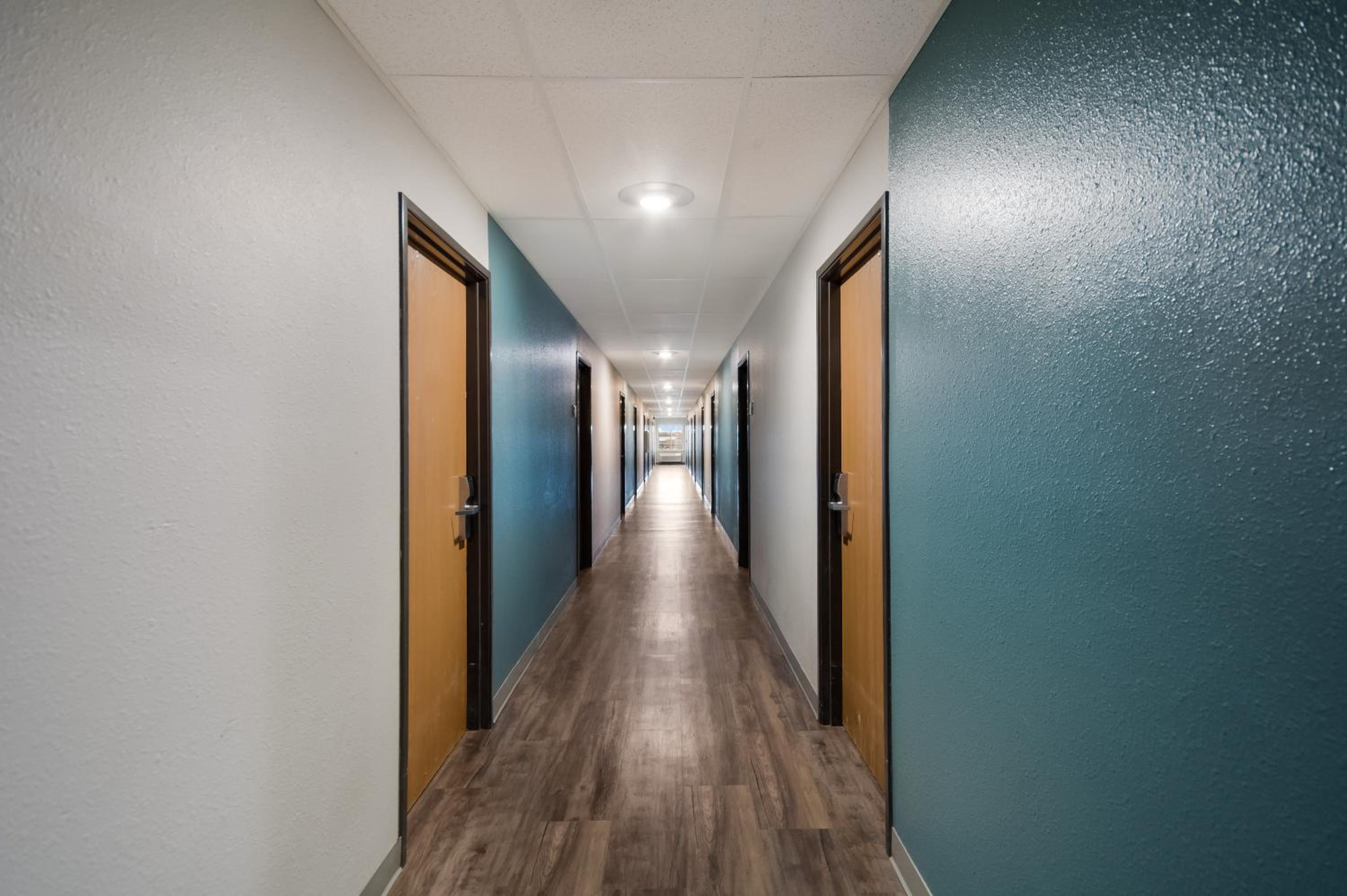 WoodSpring Suites Macon North