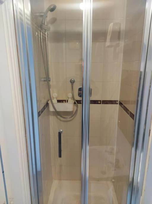 Spacious City Centre Apt - O'Connell Street Area