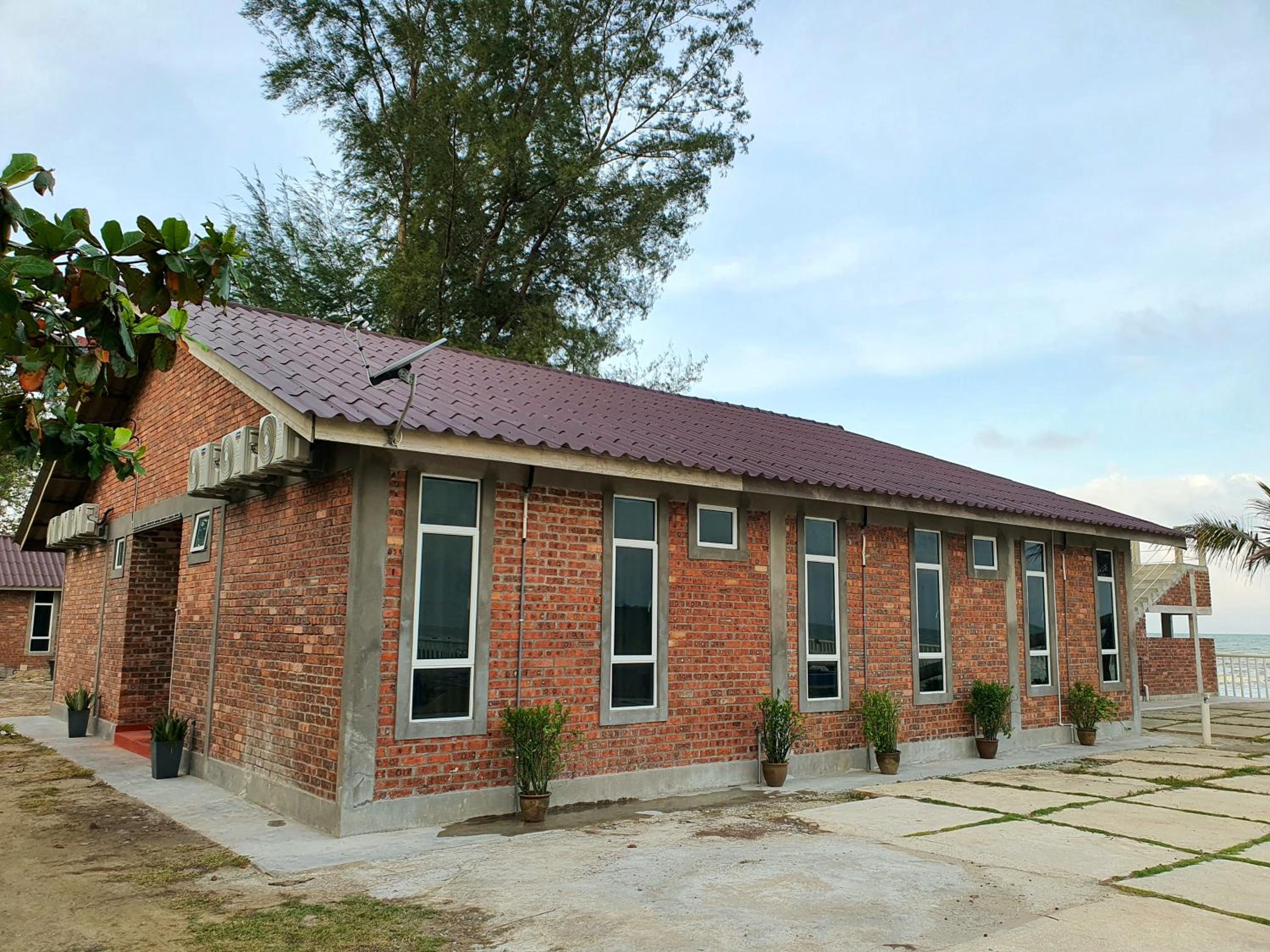 ALA Beach Lodge - Rhu Homestay photo 1