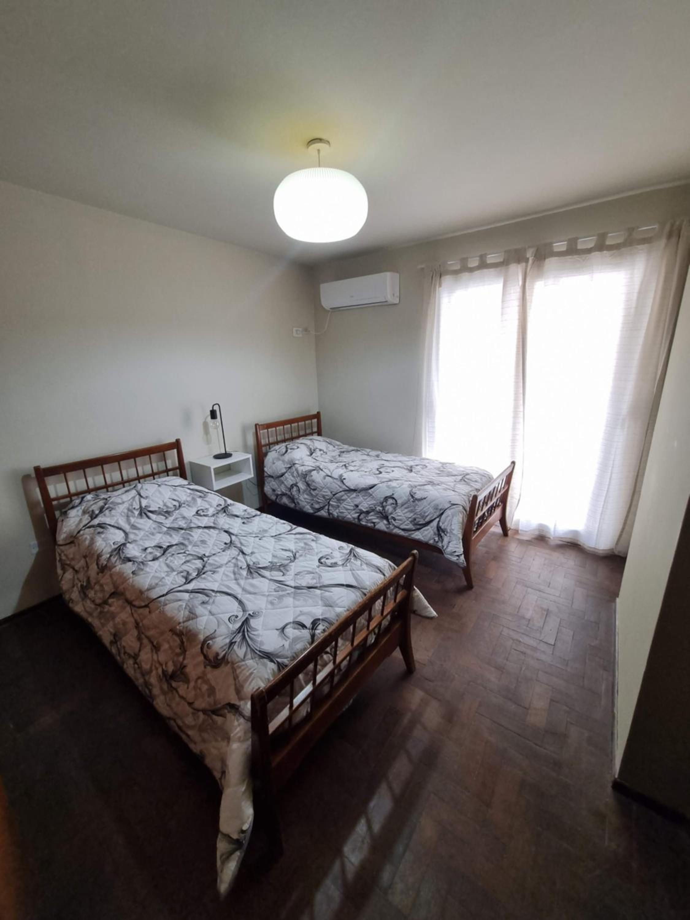 HERMOSO - CATEGORIA Departamento 90 m2 CENTRO con COCHERA opcional