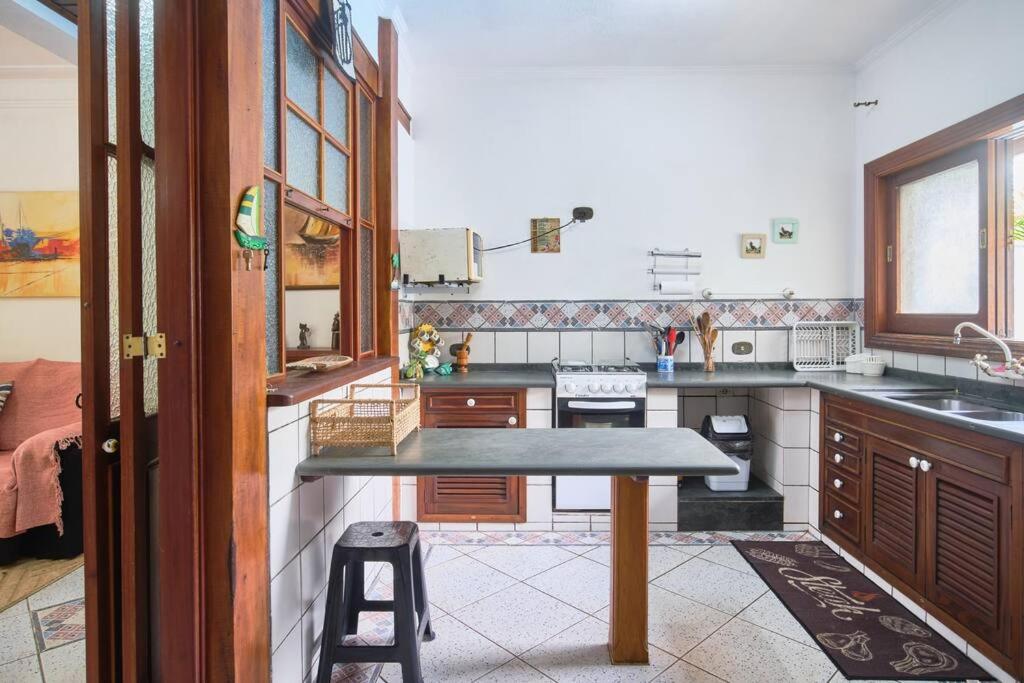 Casa linda em condomínio fechado