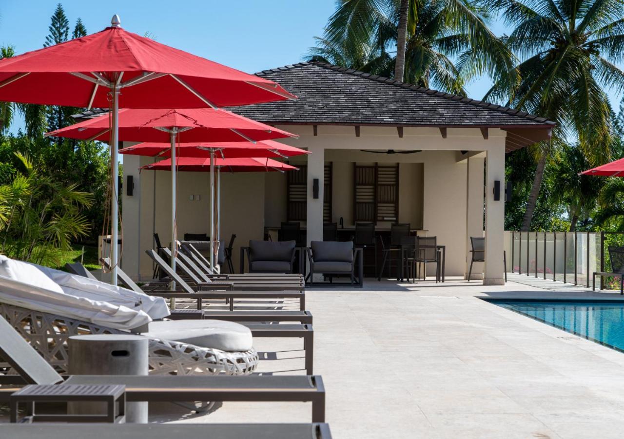 LUXURY 2 Bedroom Condo on Paradise Island - Near Atlantis!