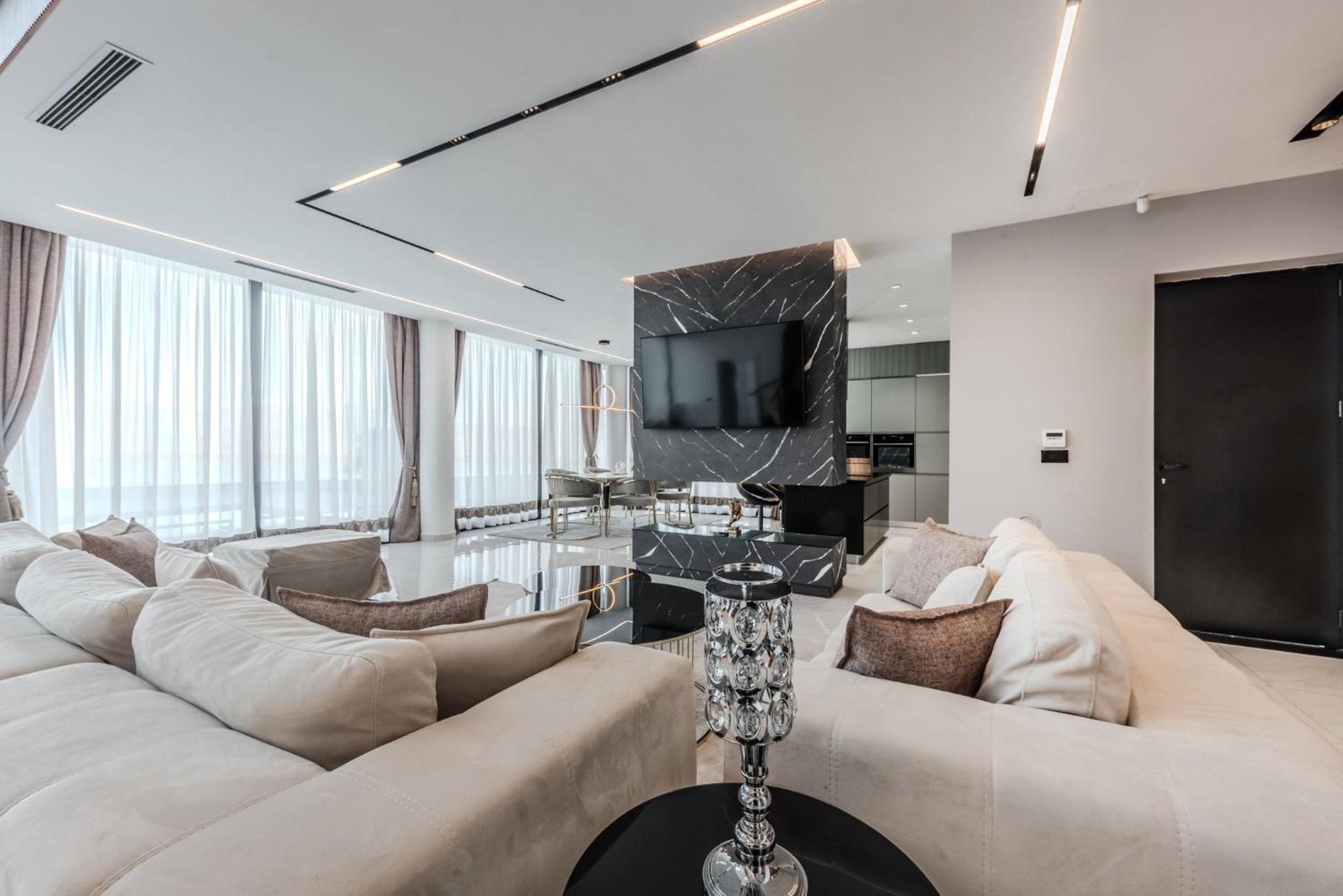 The Panoramic Villa by PikHost