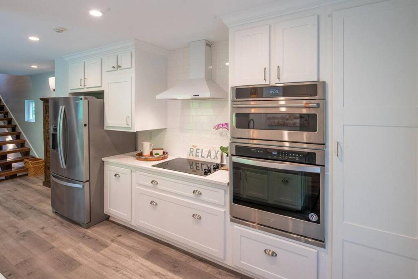 Hillside Hideaway- Container Home in Blowing Rock (4 miles from Appalachian Ski Mountain) view 4