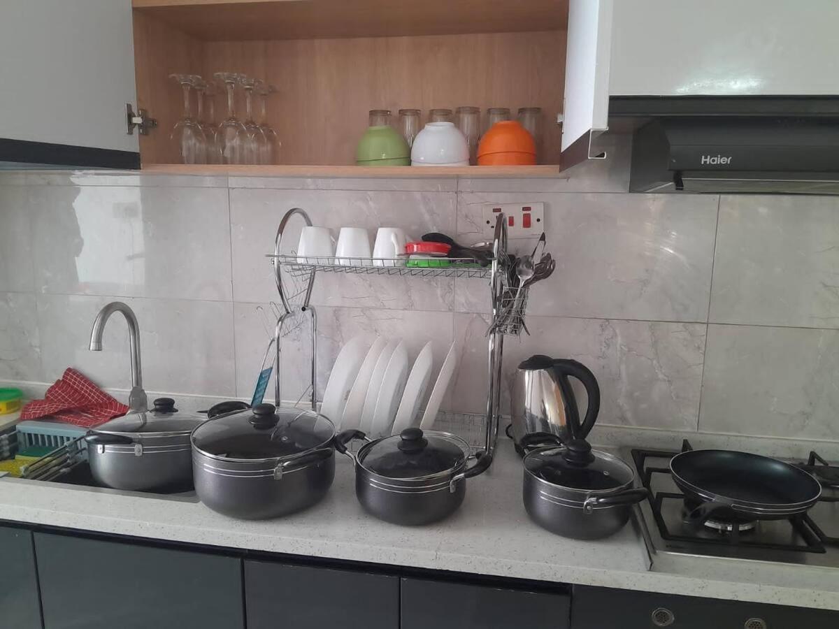 Enn lovely apartment 2 Bed Nairobi KLM 7 view 4