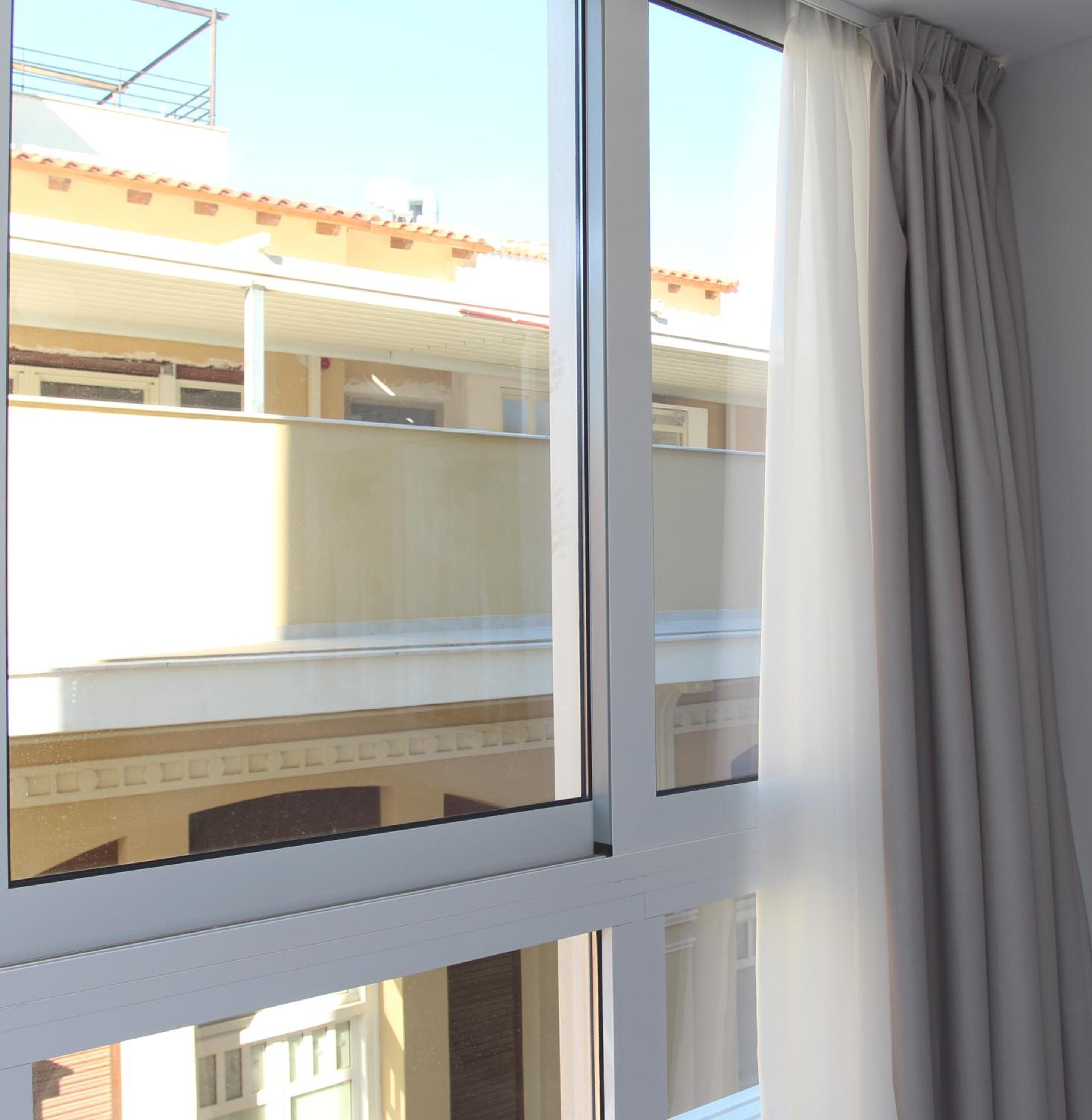 central metropolis luxury living