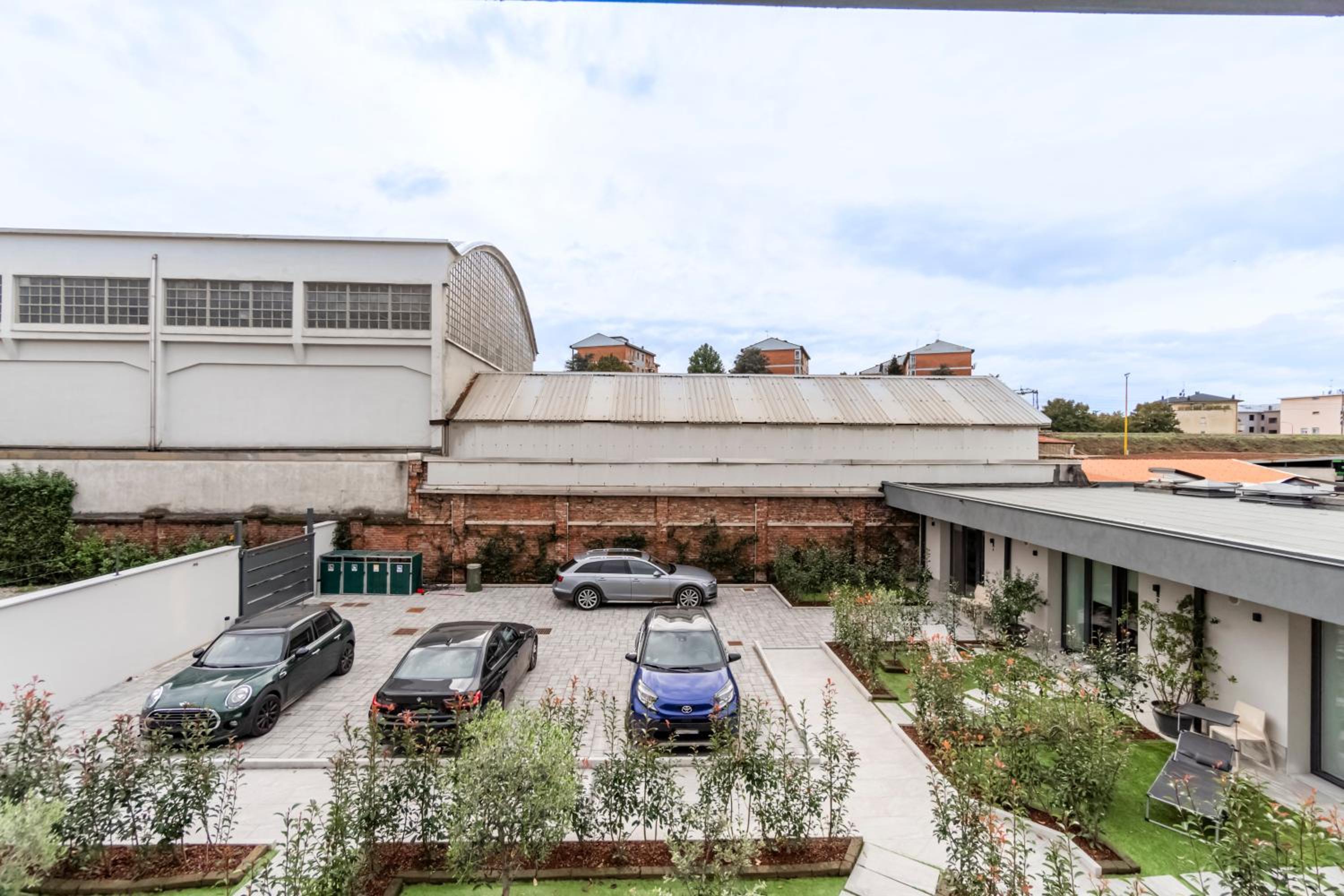 Urban Garden Lofts by Blue Velvet Livings