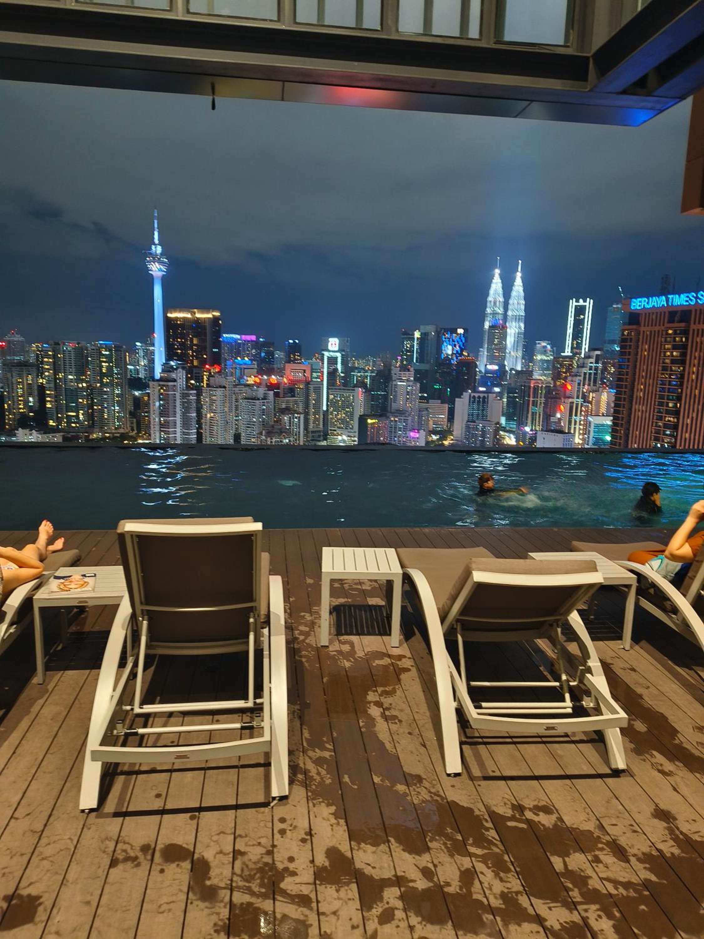 Lucentia Suites KLCC by City View