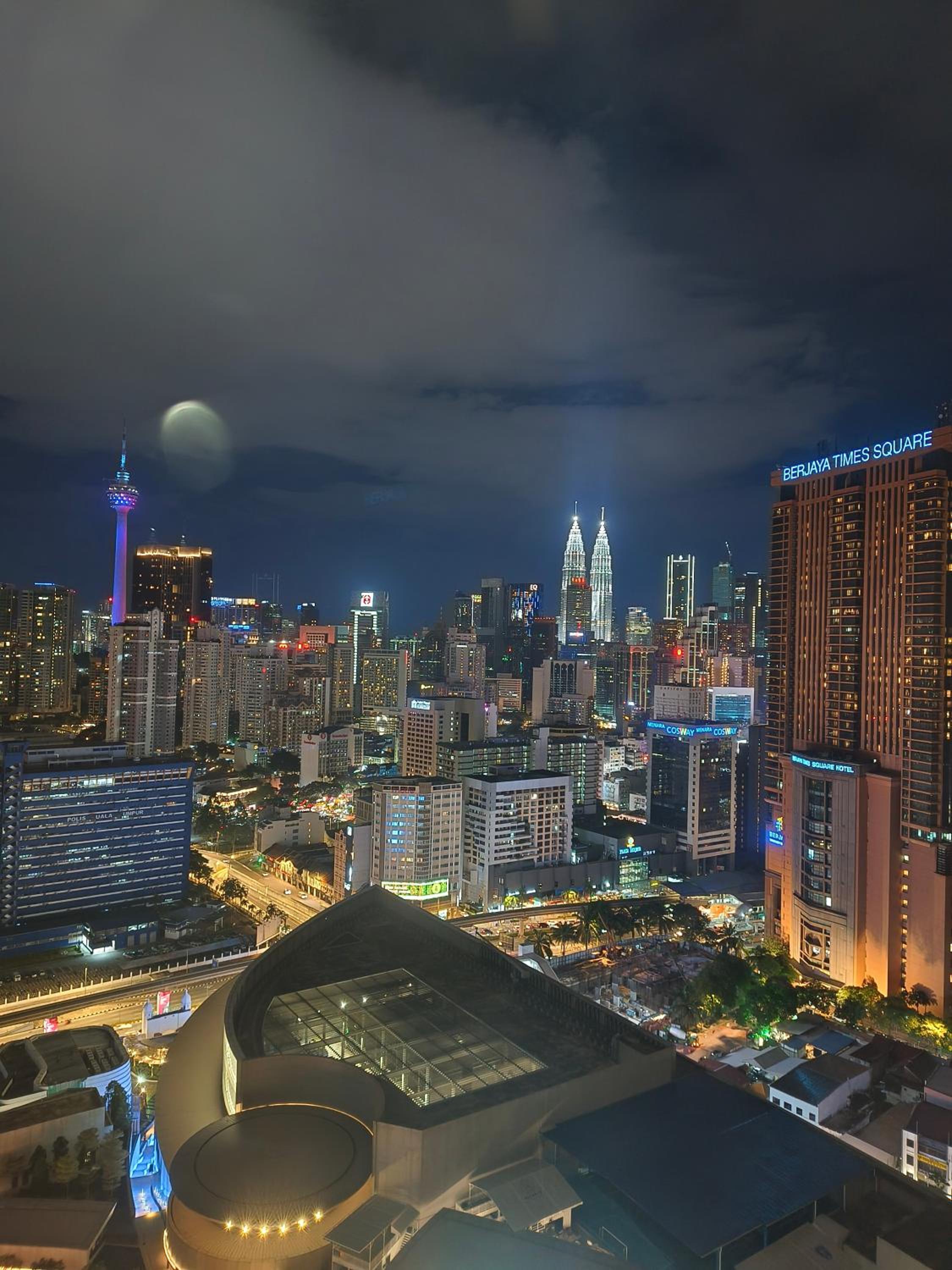 Lucentia Suites KLCC by City View