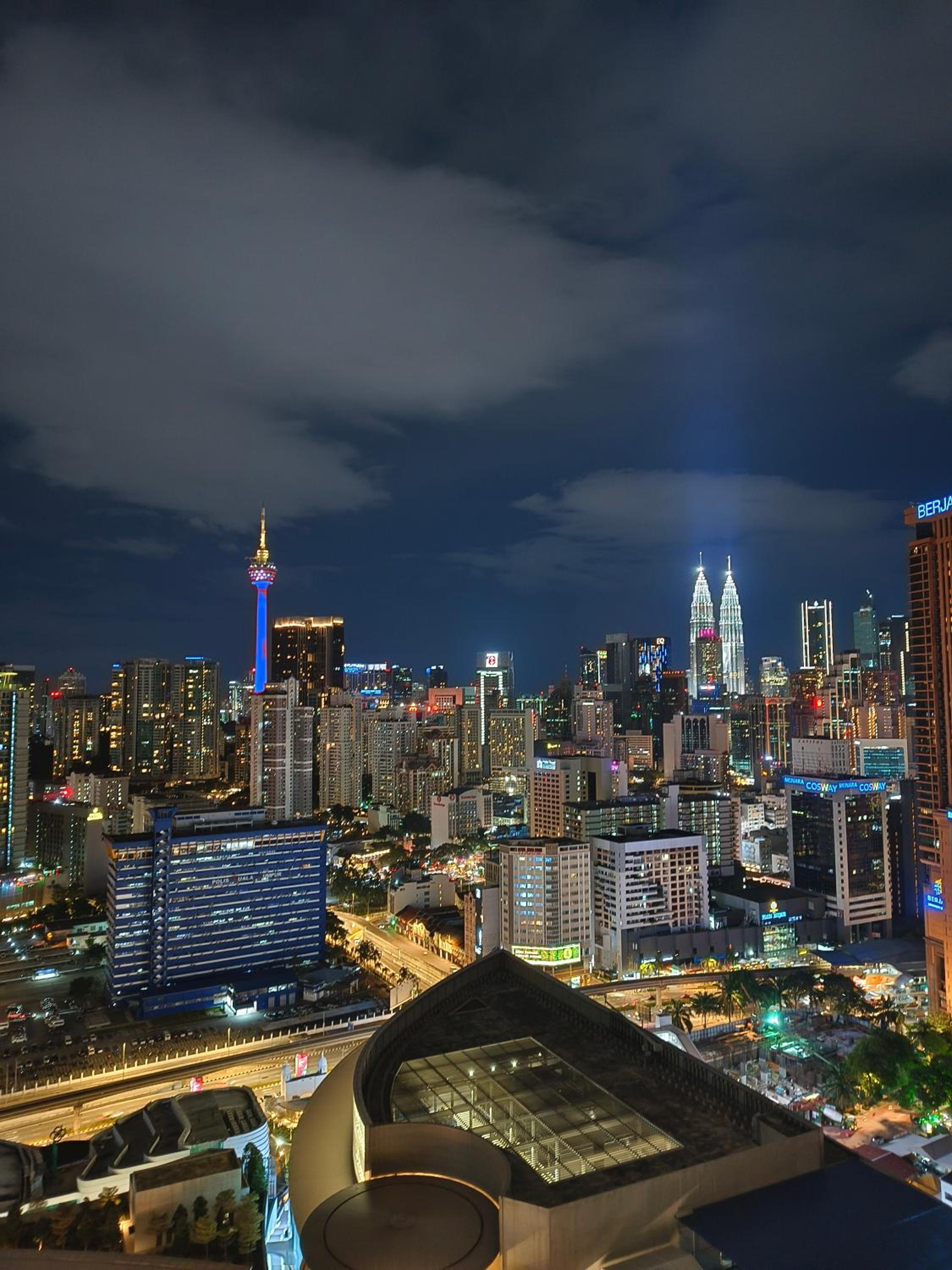 Lucentia Suites KLCC by City View