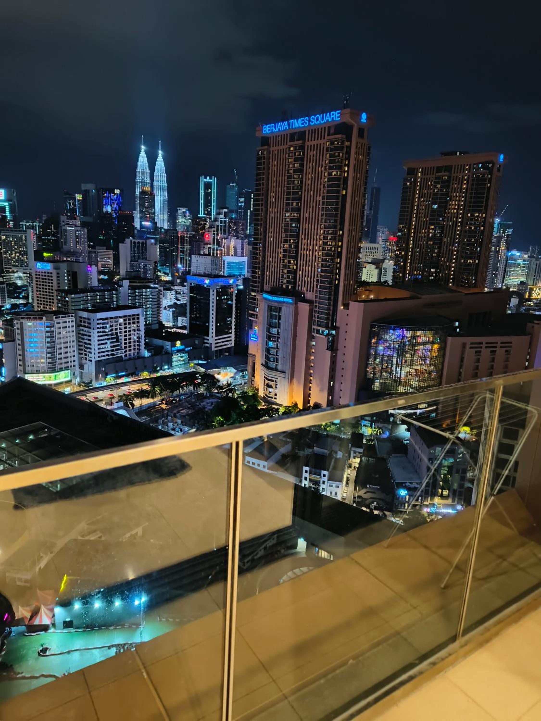 Lucentia Suites KLCC by City View