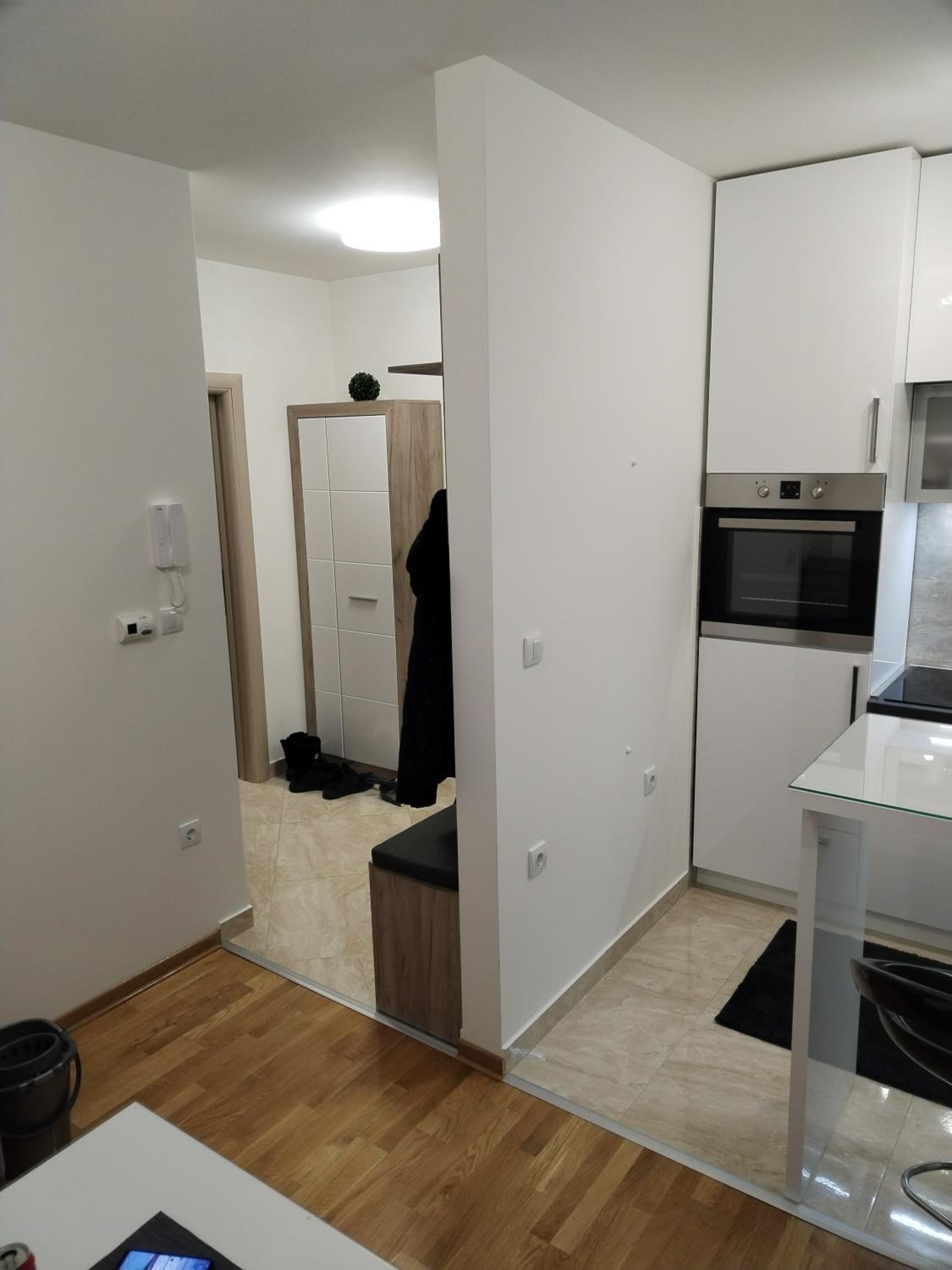Apartman Ledine