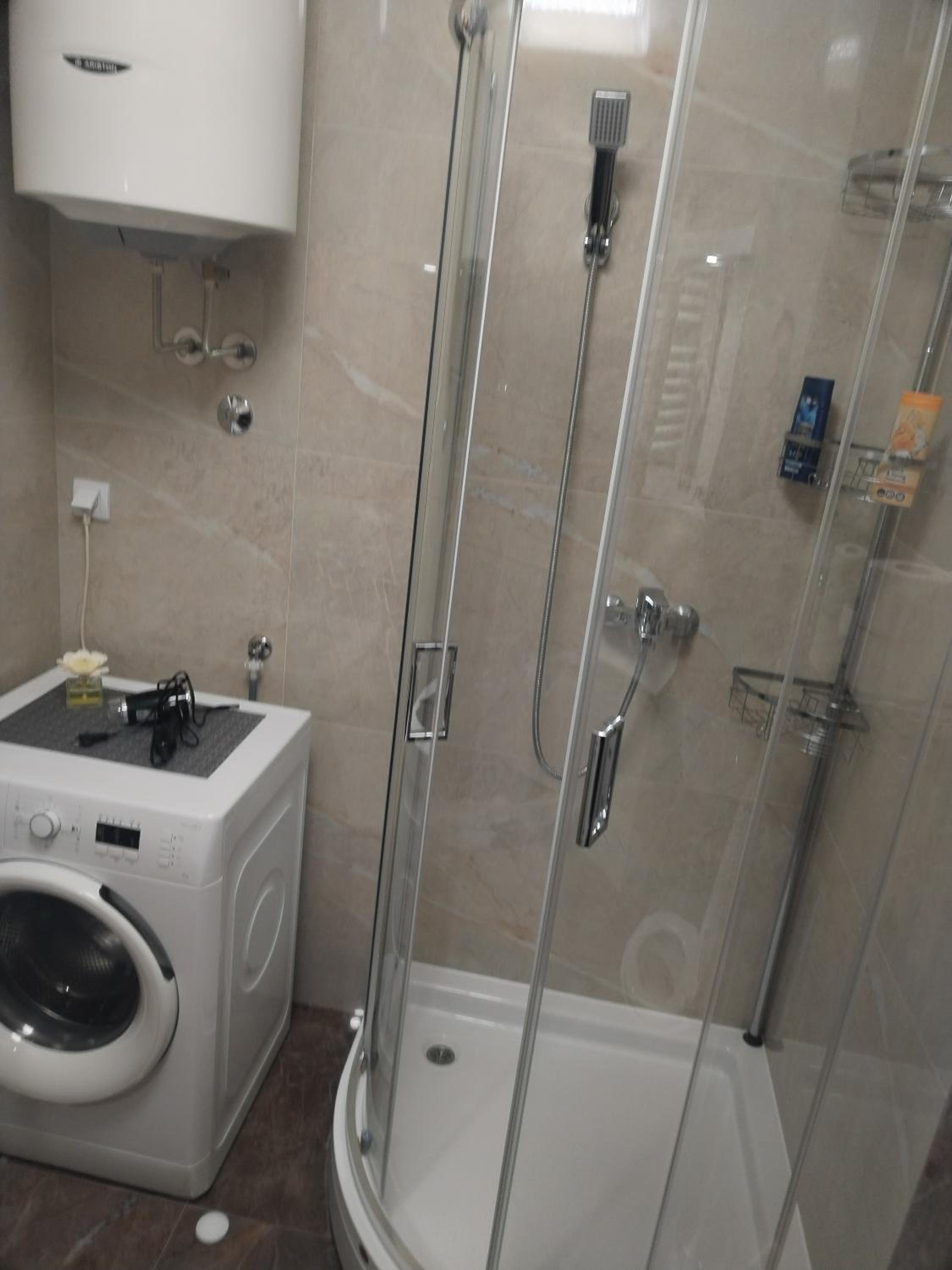 Apartman Ledine