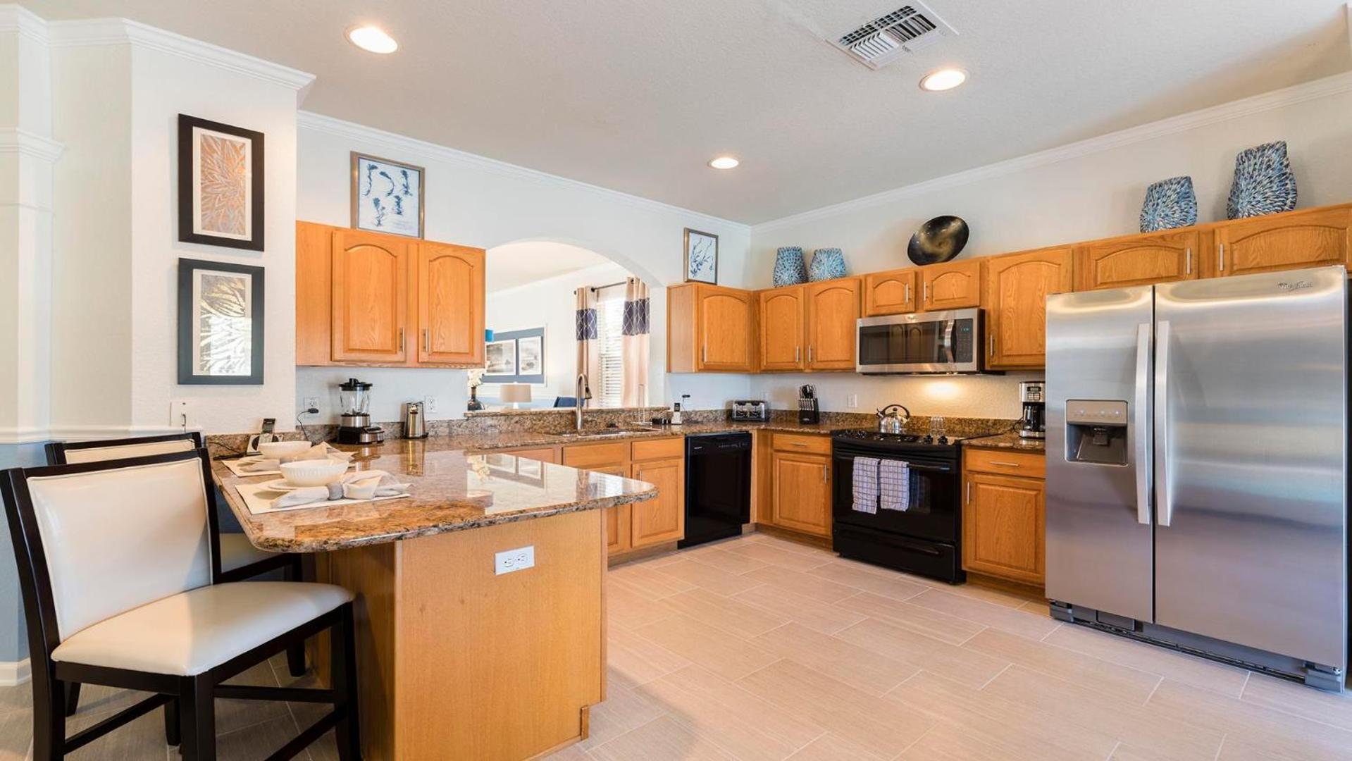 Firework view 6BR Home Pool/Spa/Game Near Disney!