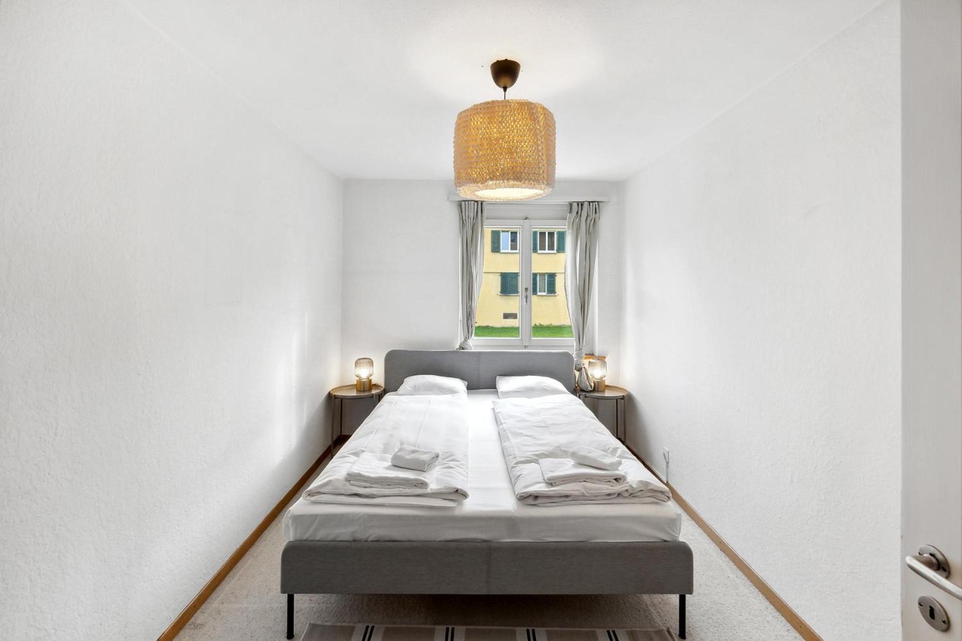 Cozy 2 Bedroom Apartment in Zurich