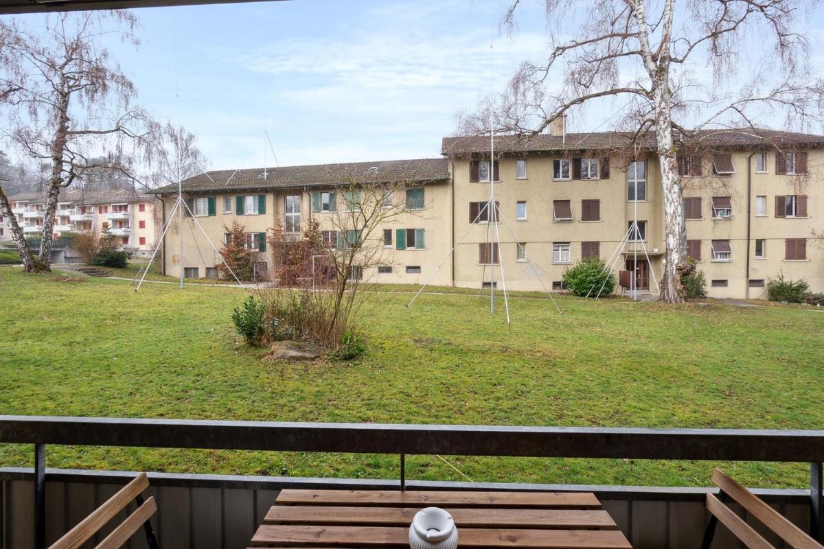 Cozy 2 Bedroom Apartment in Zurich