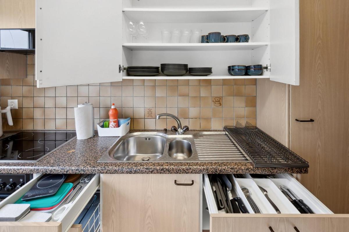 Cozy 2 Bedroom Apartment in Zurich