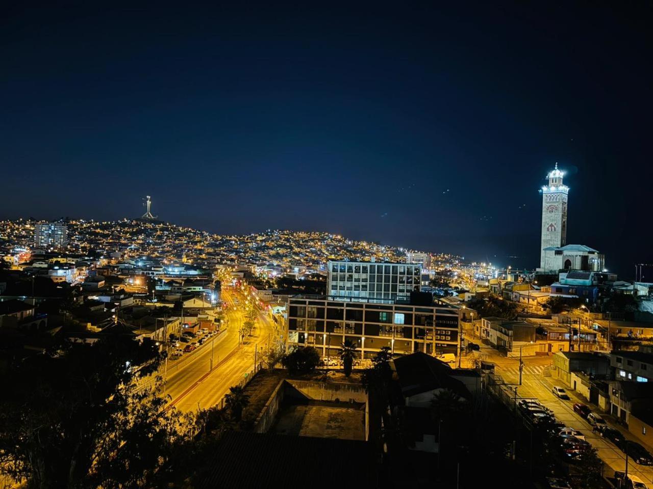 Fabuloso departamento con panorámica vista al mar, a la Herradura y a la ciudad