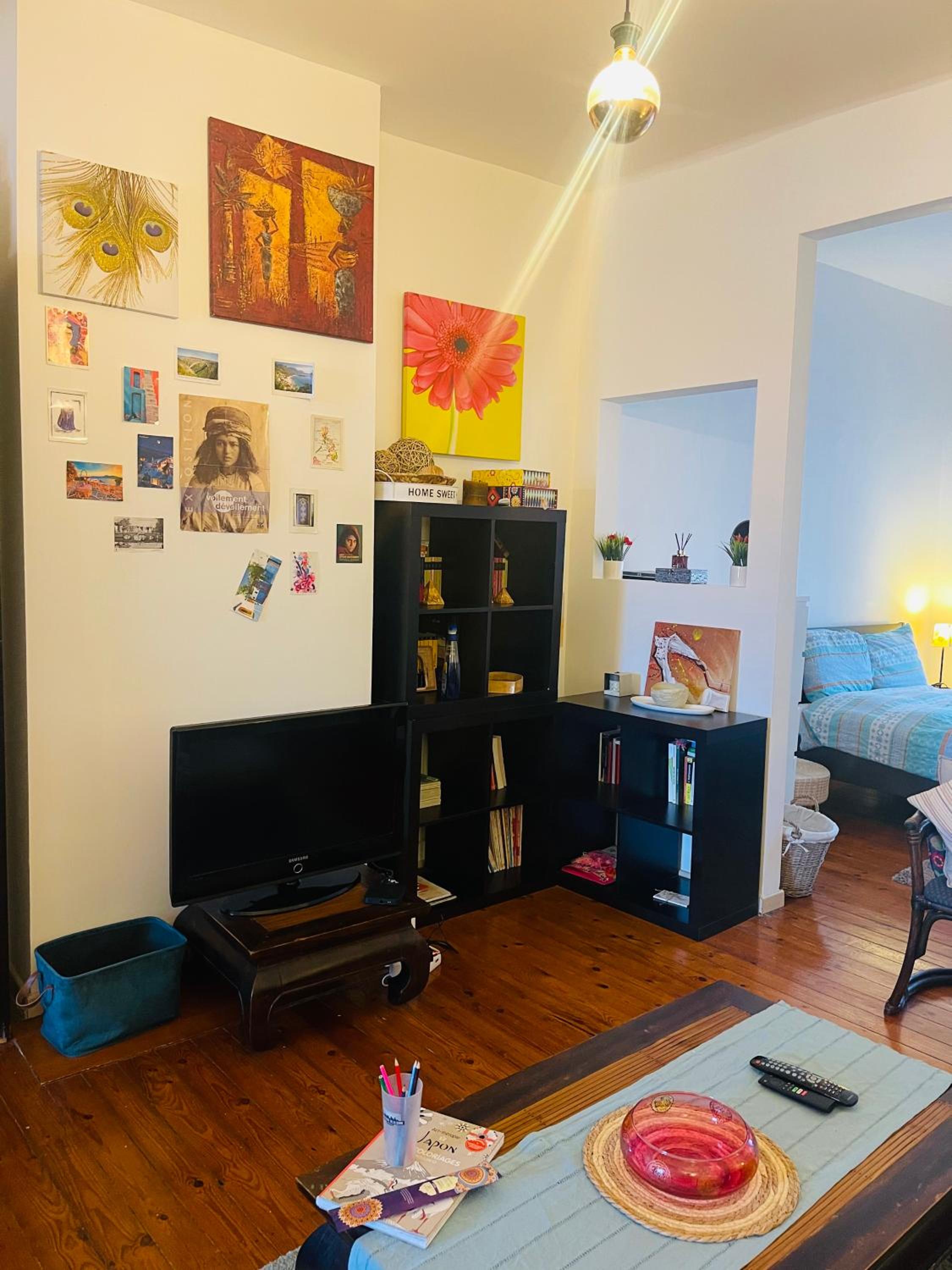 Quiet and Colorfull Flat in the Center City of Brussels