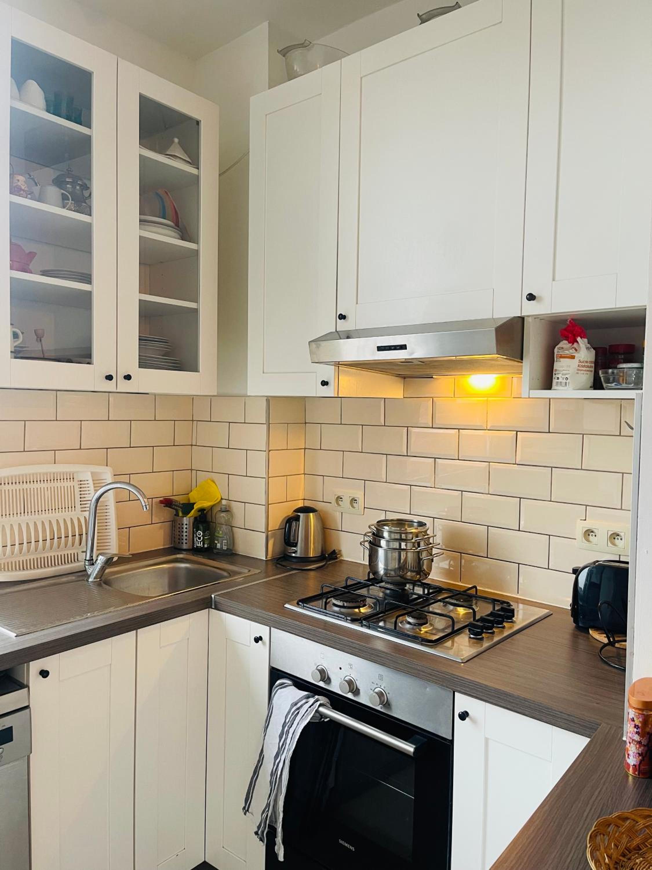 Quiet and Colorfull Flat in the Center City of Brussels