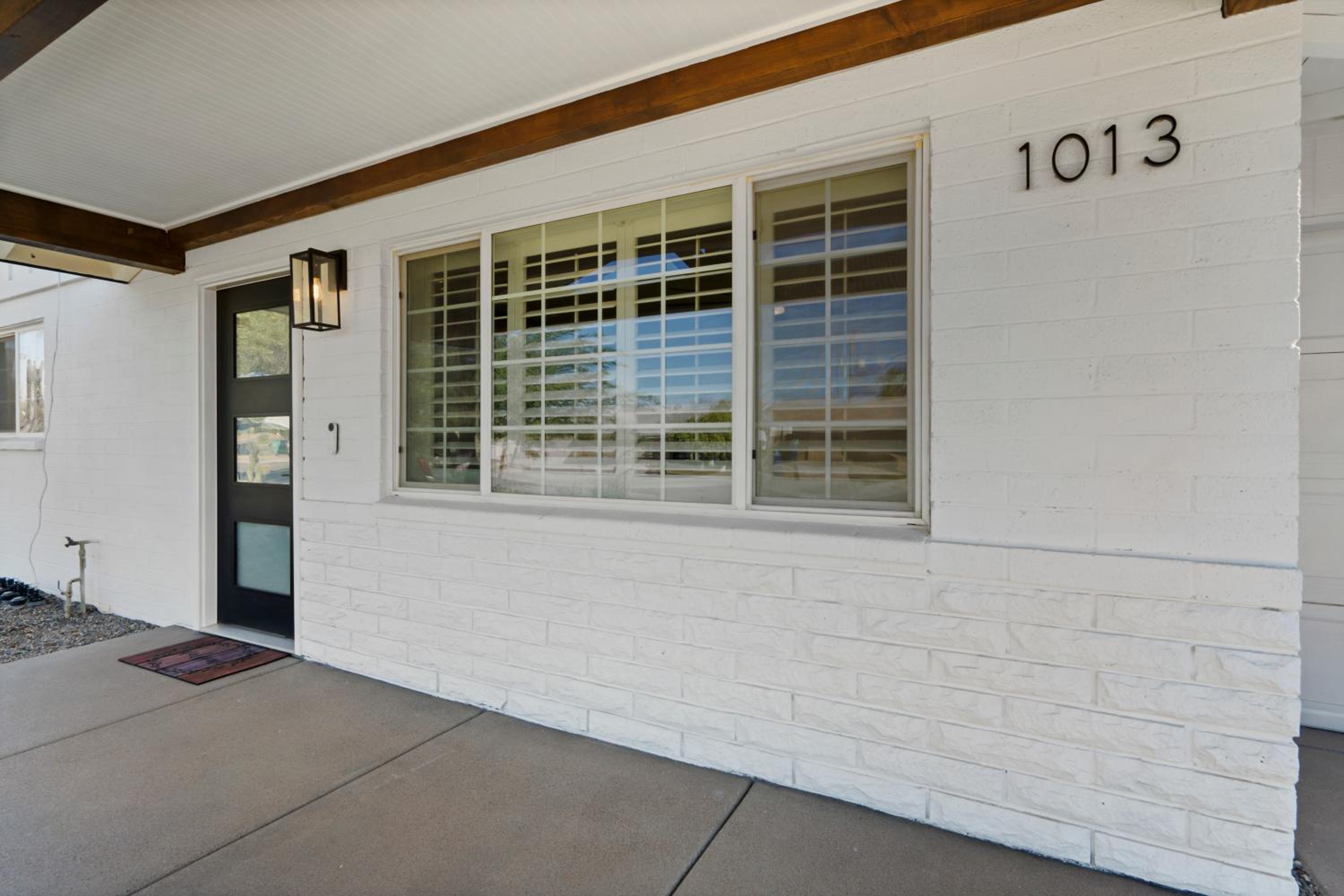 Tempe Modern Farmhouse view 5