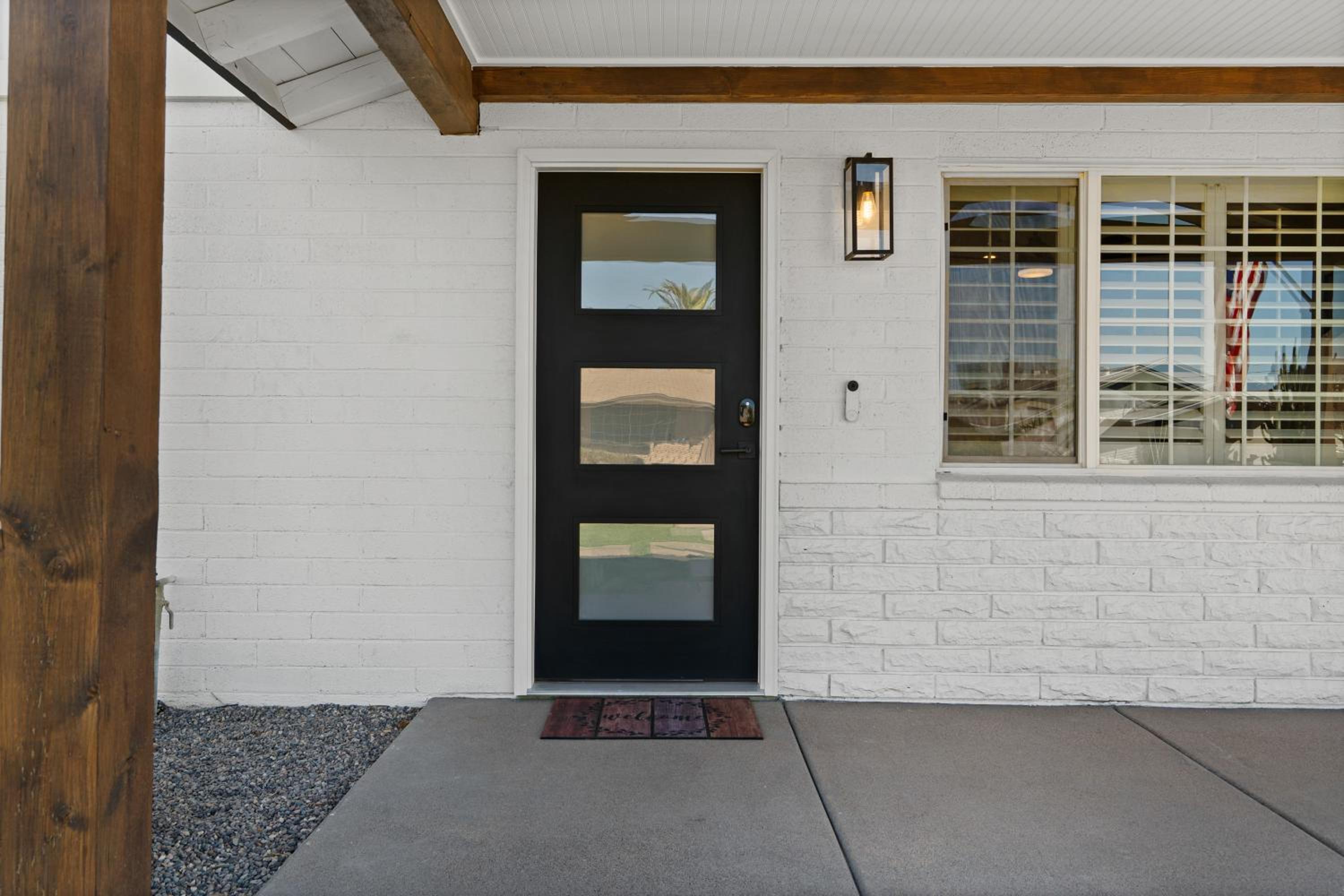 Tempe Modern Farmhouse view 3