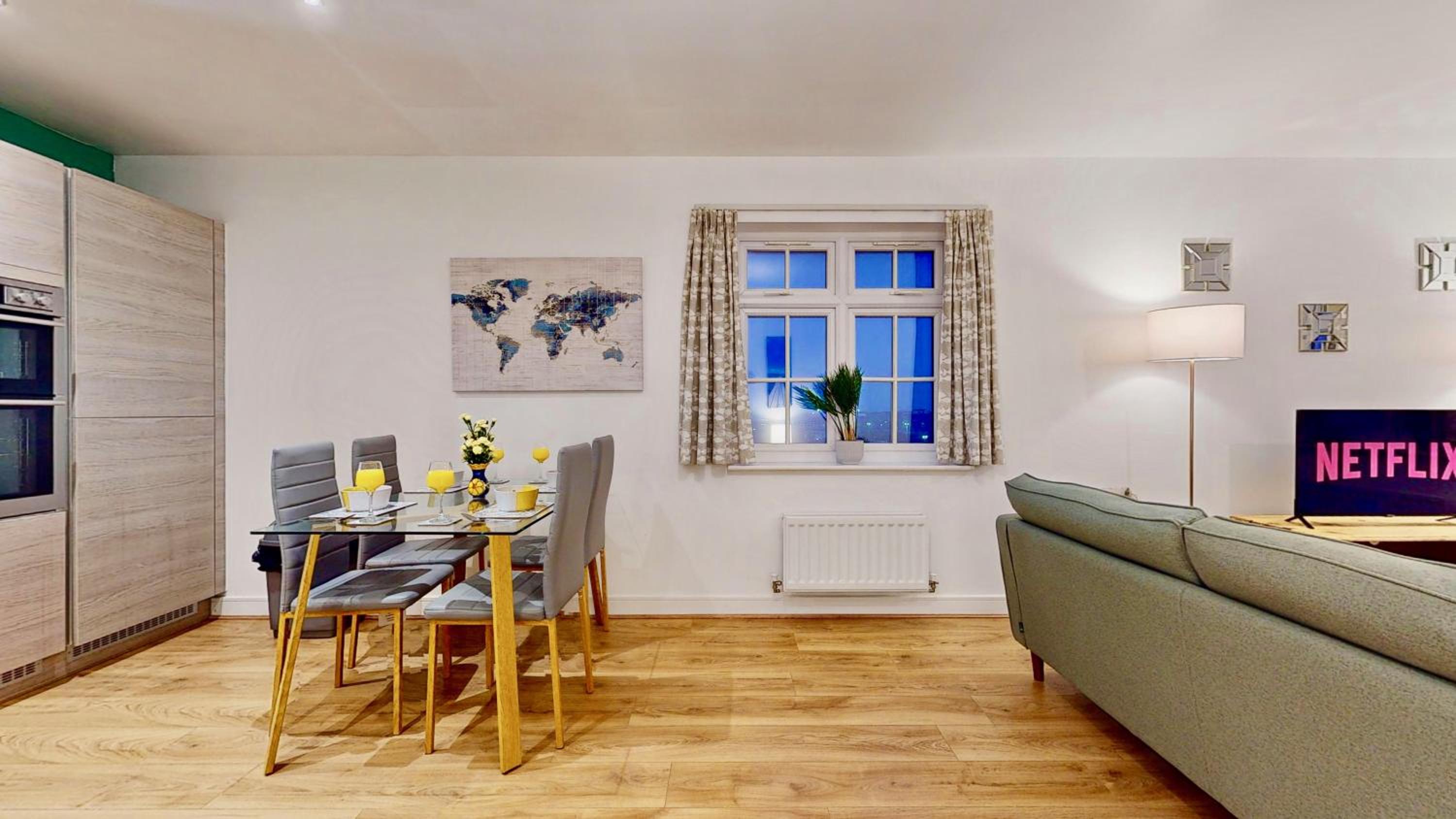 Candy Dene, Top Floor Apartment view 4