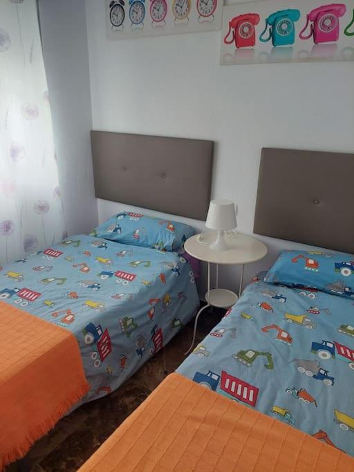 Instyle Almunecar en el centro con cochera y piscina