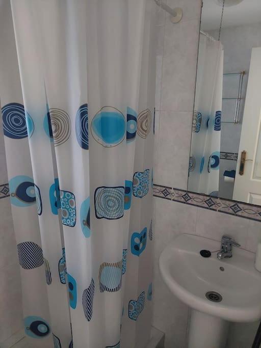 Instyle Almunecar en el centro con cochera y piscina