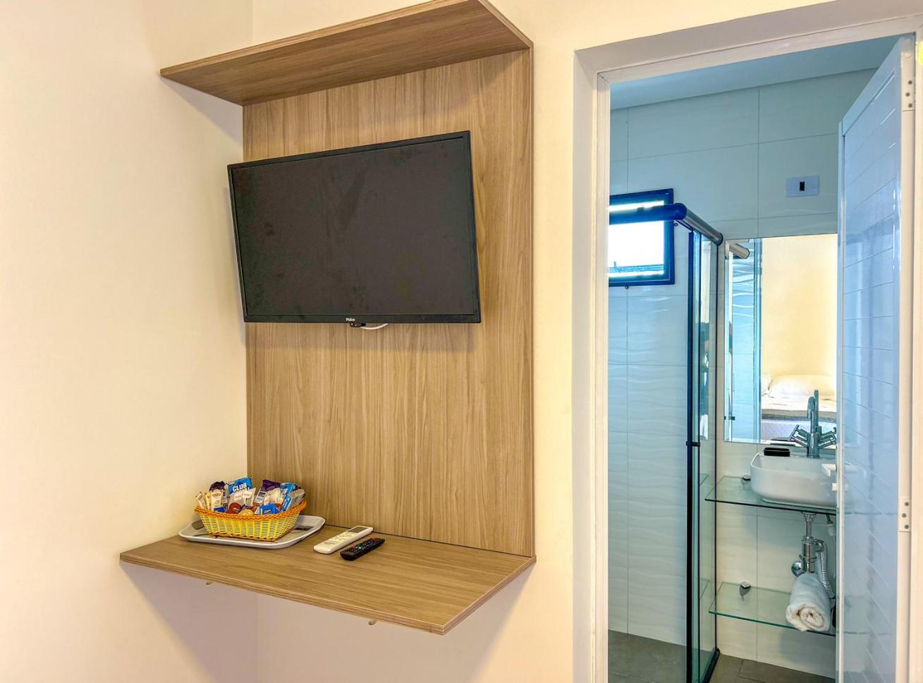 Incrivel flat a beira mar na Praia de Guaratuba SP