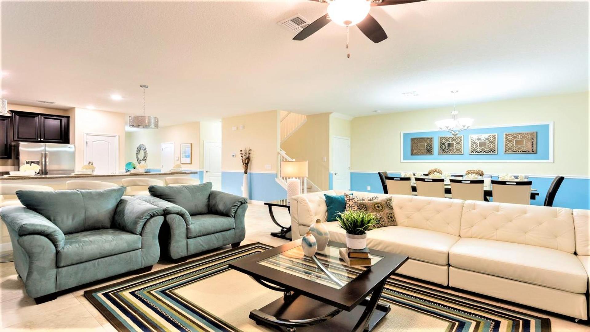 Opulent Villa, 10 Min to Disney, Pool & Spa view 4