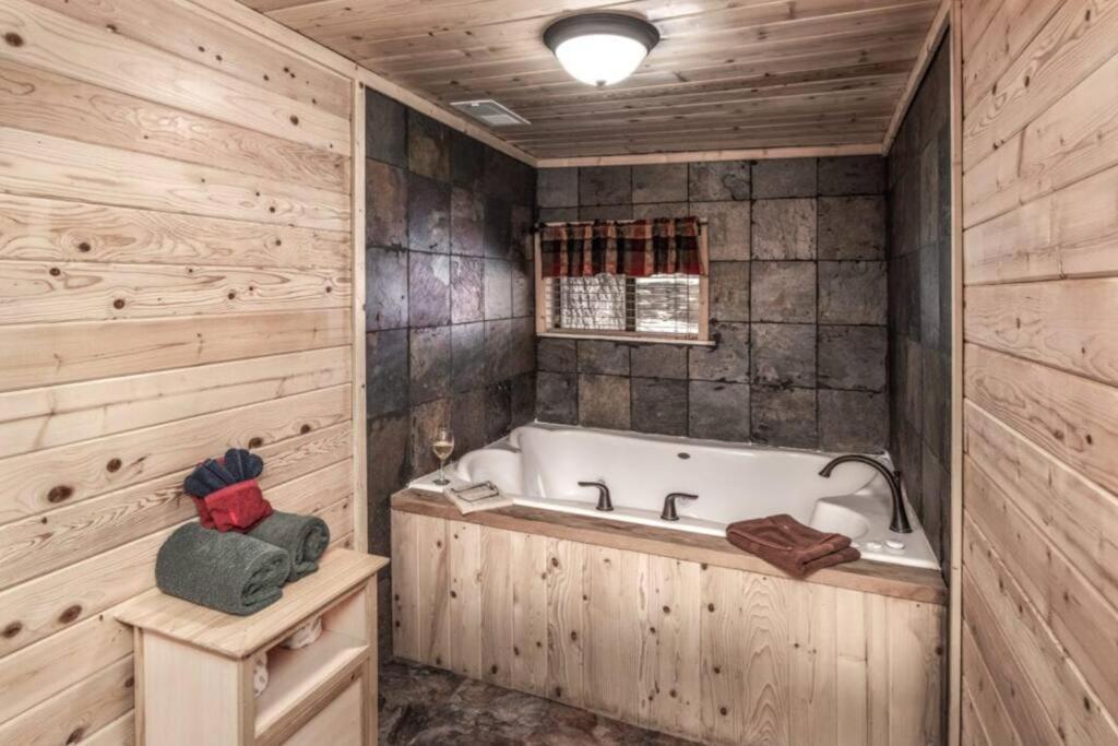 Canyon Cabins